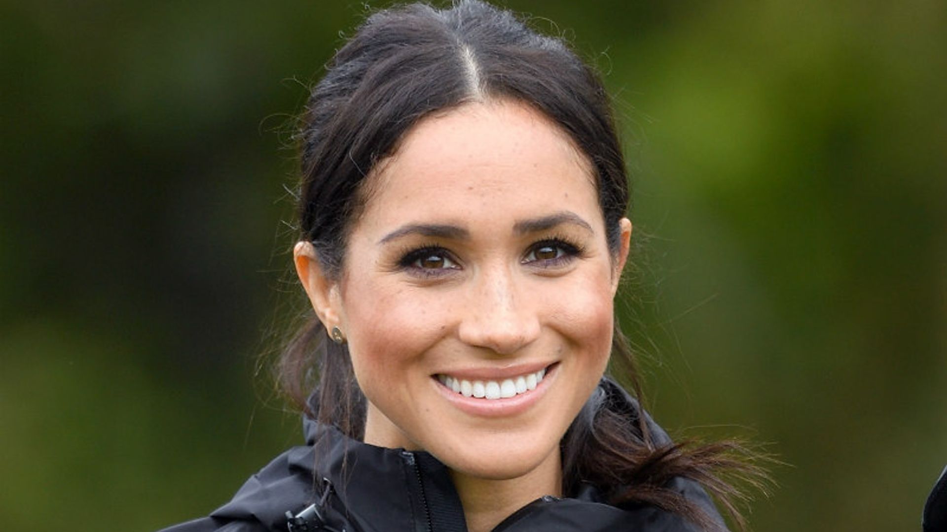 Meghan Markle: tres looks en menos de 7 horas, uno de ellos con polémica