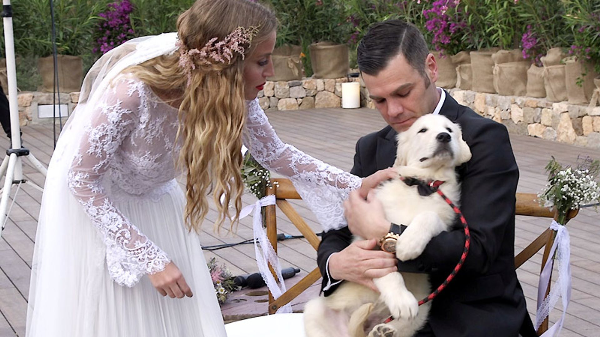 Exclusiva: El momento más tierno del enlace de Fonsi Nieto y Marta Castro