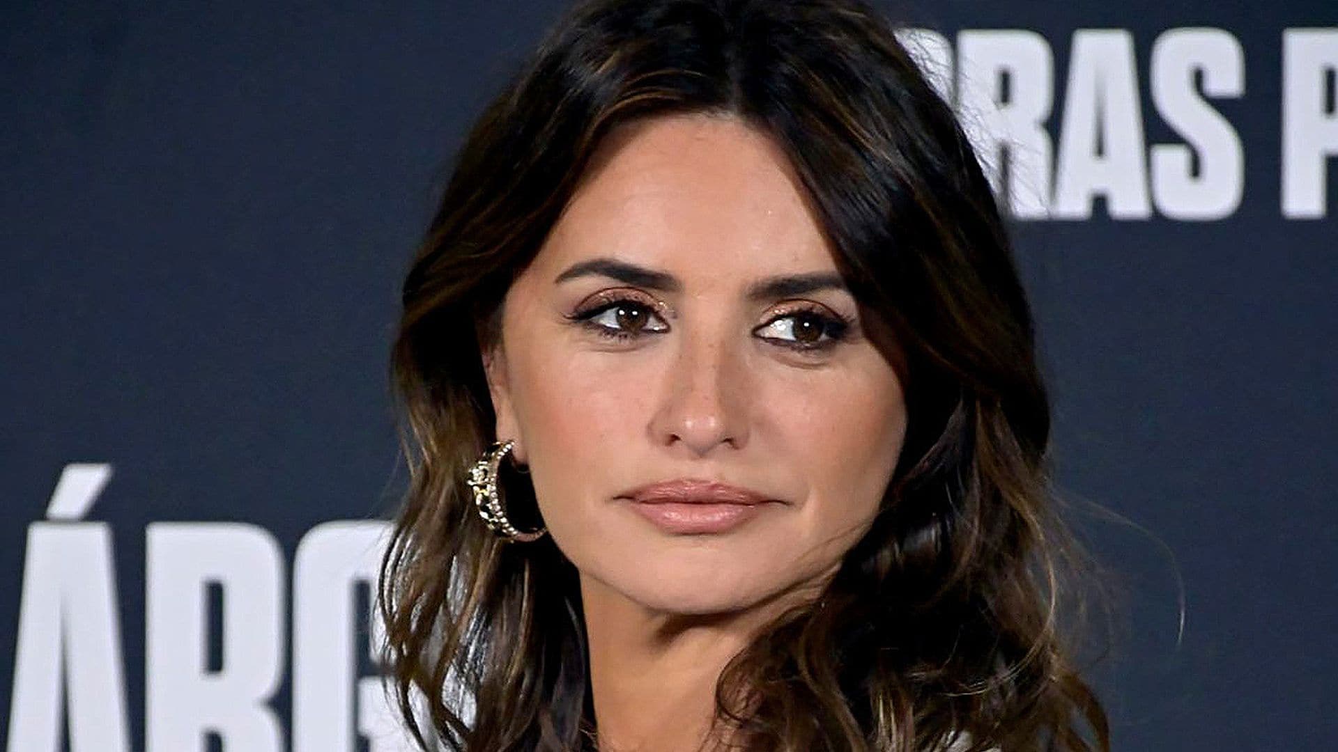 Penélope Cruz cuenta la historia desesperada de la mujer que le ayudó a crear su personaje de 'En los márgenes'