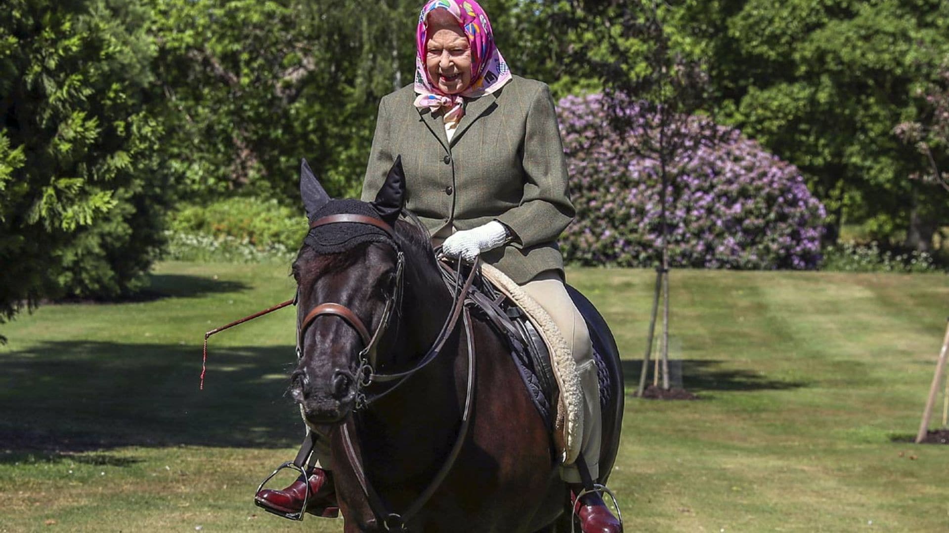 Todo a lo que Isabel II ha tenido que renunciar por consejo médico