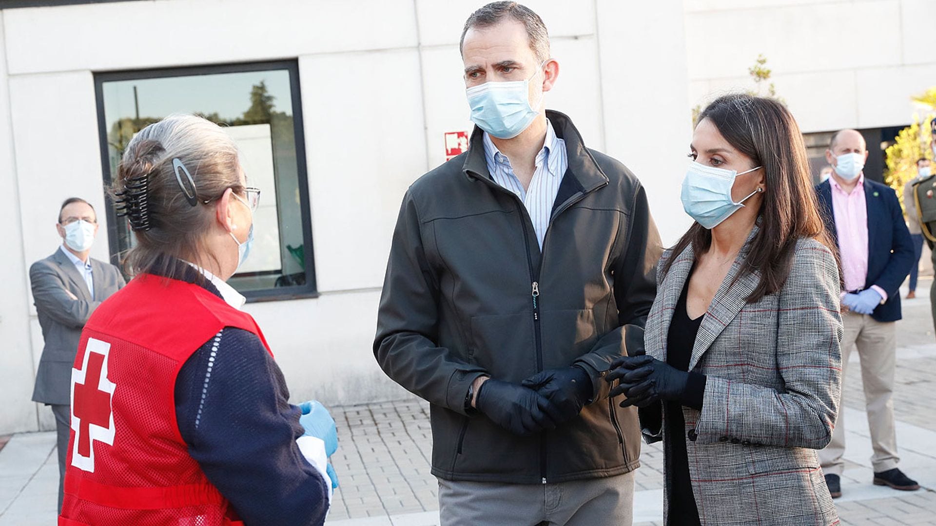 Los Reyes aumentarán su presencia fuera de la Zarzuela tras dos meses marcados por el teletrabajo