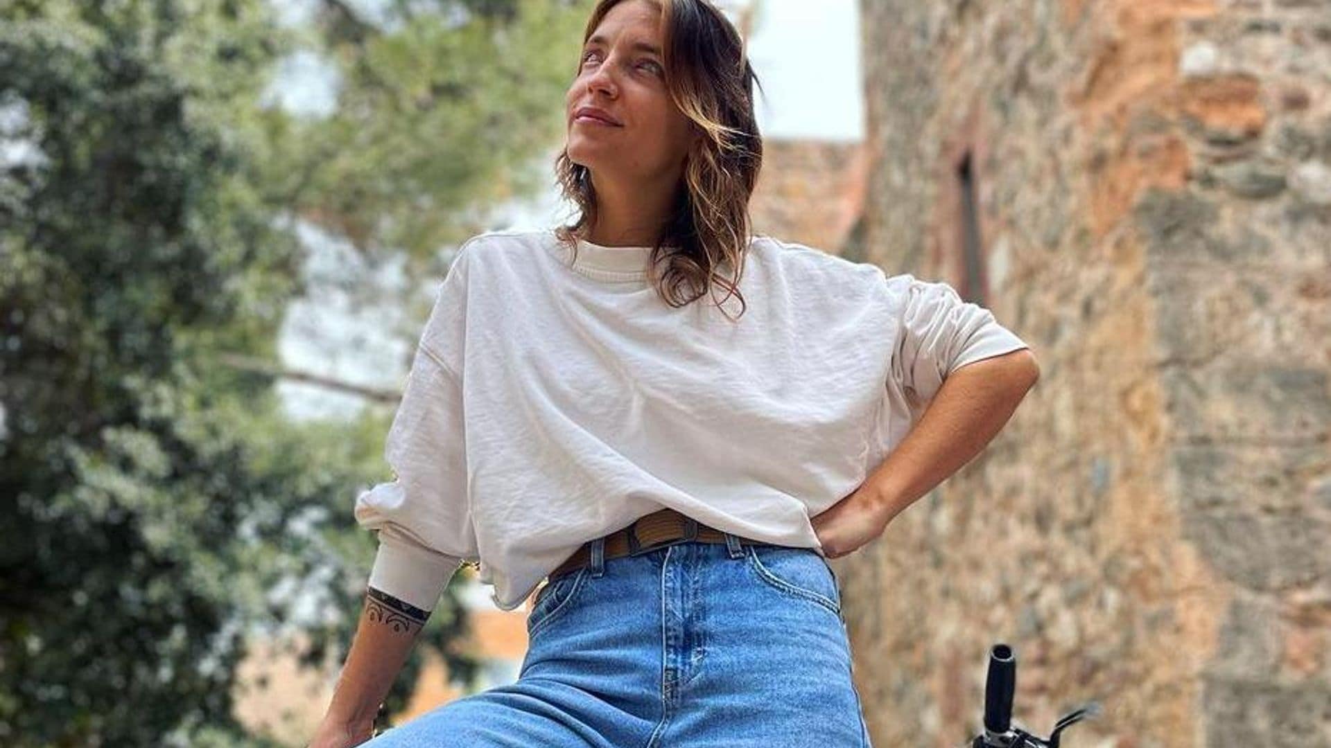 Hablamos con Marta Bustos, la ‘influencer’ española que, tras perder la vista, ha emocionado al mundo con su historia de superación