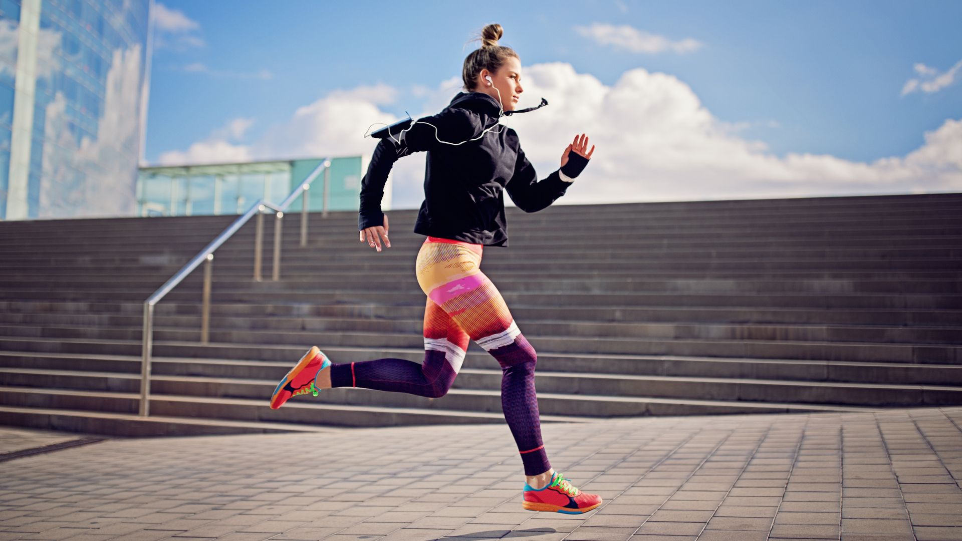 Localizadas al 63% las zapatillas de 'running' de mujer más versátiles