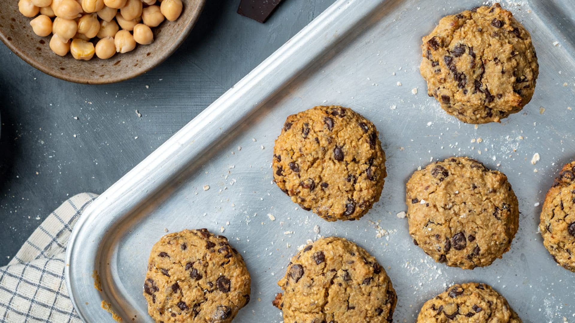 'Cookies' de garbanzos de bote, crema de cacahuete y chocolate