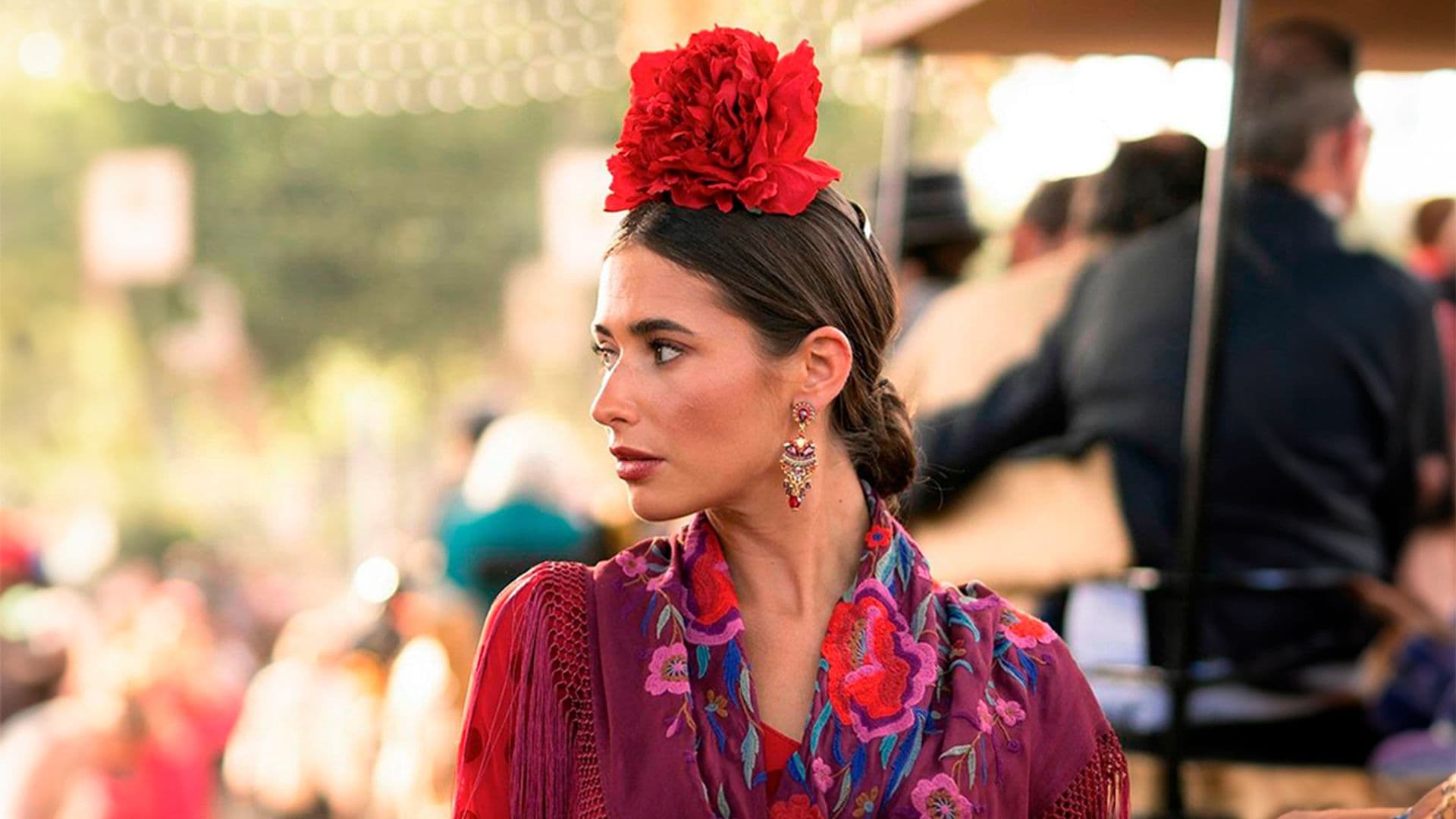 Este es el secreto para hacer un bonito y sencillo recogido de flamenca si tienes el pelo corto