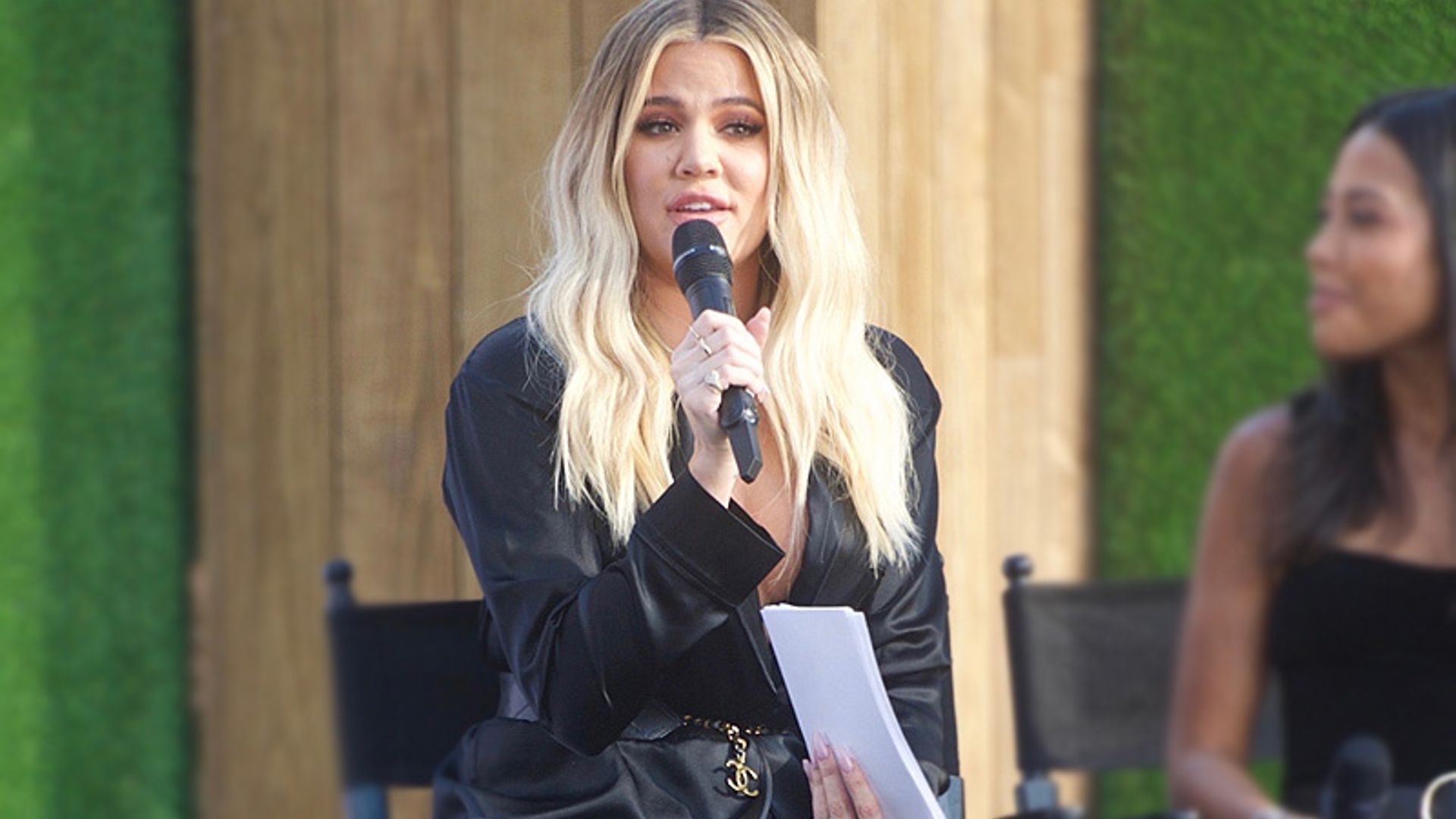 Khloé Kardashian y... ¿sus primeras curvas premamá?