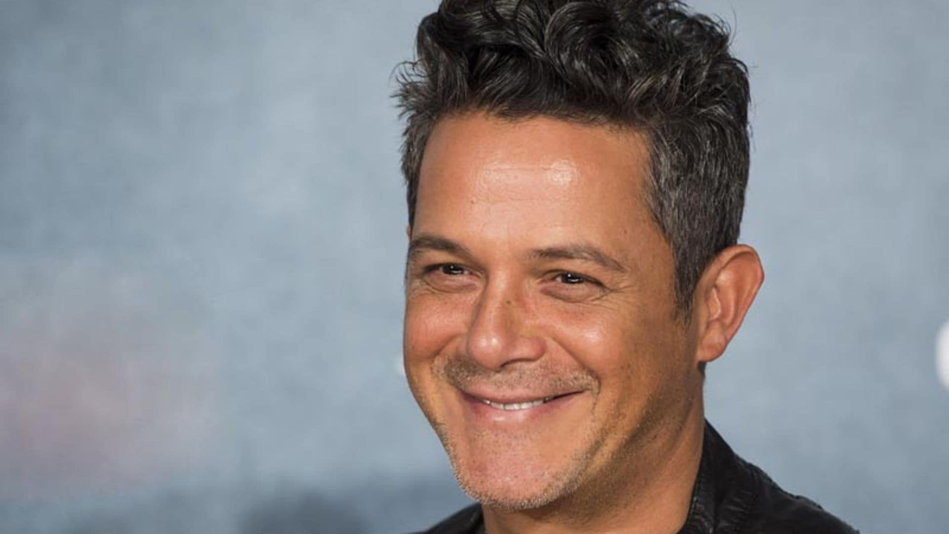 Alejandro Sanz y el cariñoso deseo a su 'ahijado' artista