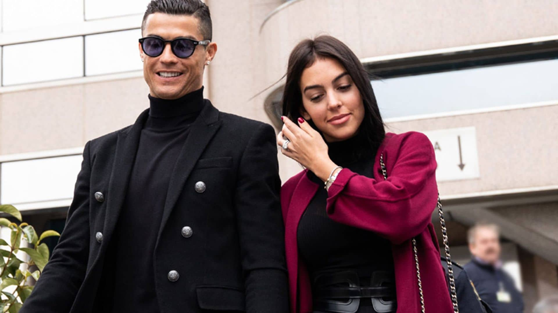 Cristiano Ronaldo, acompañado de Georgina Rodríguez, a su salida de los juzgados: 'Todo  perfecto'