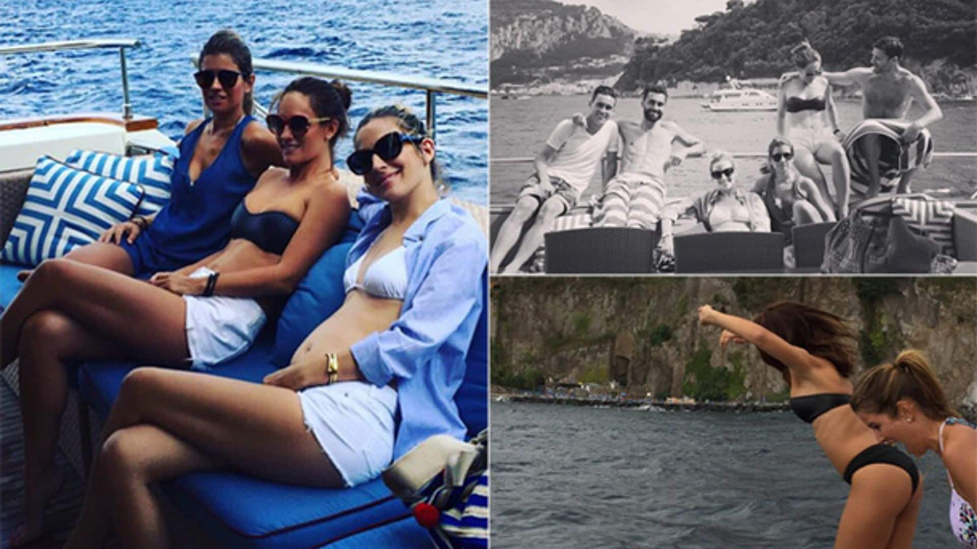 Carlota Ruiz, Nagore Aranburu y Marta Ponsati, tres WAG´s de vacaciones con sus maridos... ¡y un bebé a bordo!