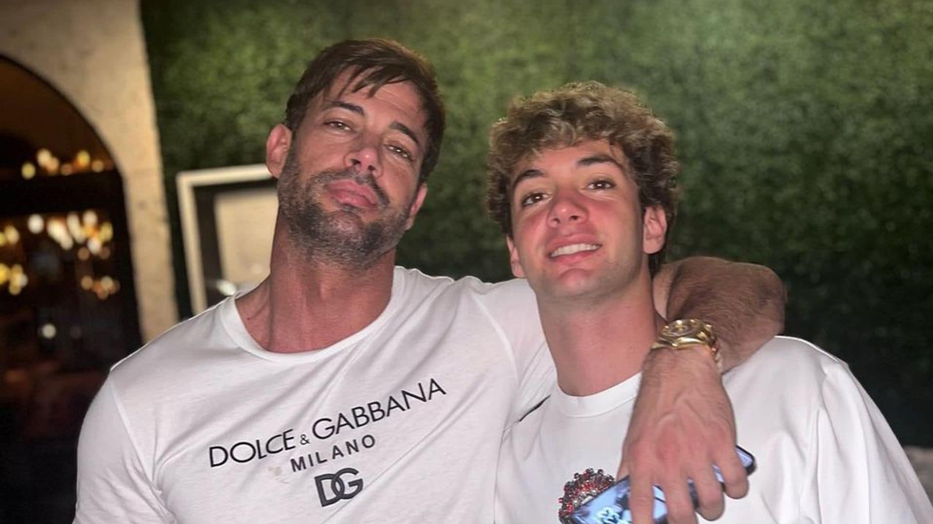 William Levy y su hijo ‘Tophy’ se dejan ver como los mejores compañeros de viaje por Grecia