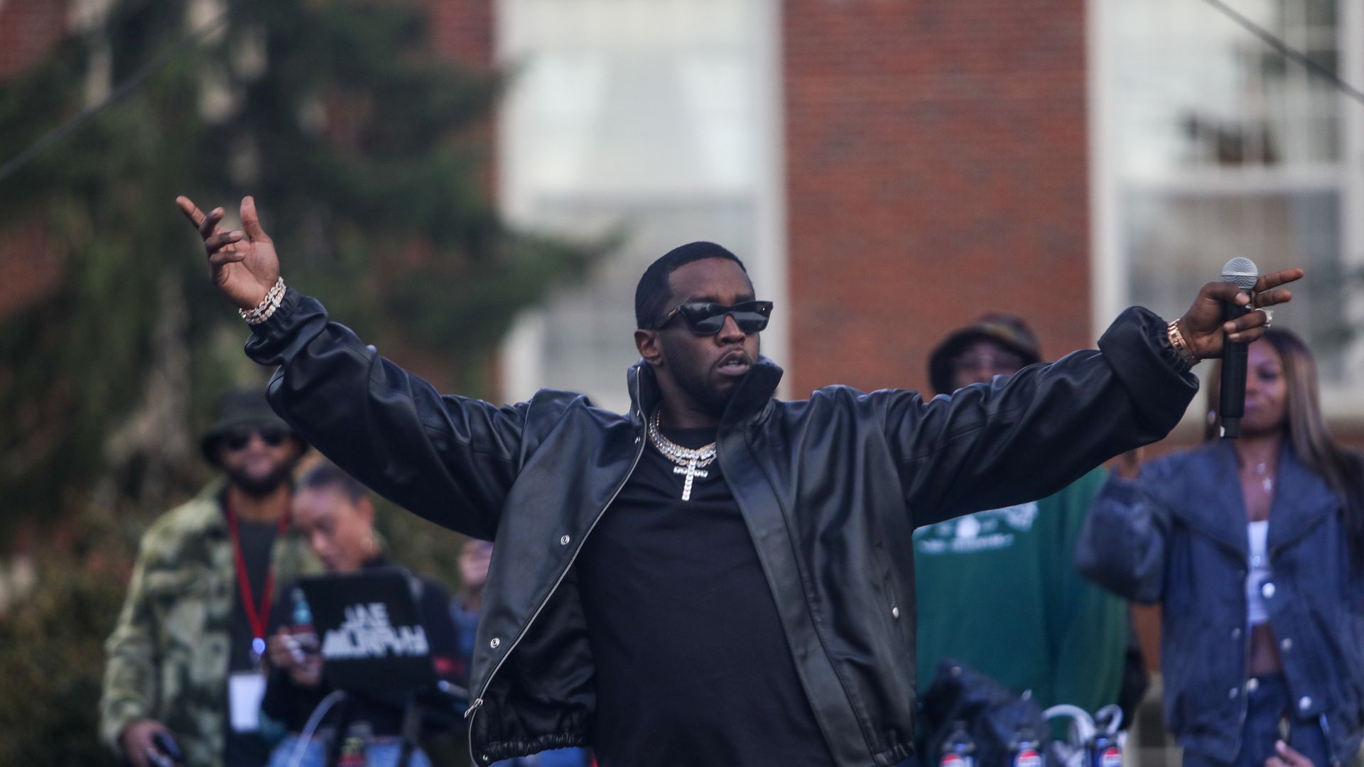 Cómo el caso de Puff Diddy ha traslado el ‘true crime’ a Tik Tok con tramas inverosímiles  y teorías sin demostrar