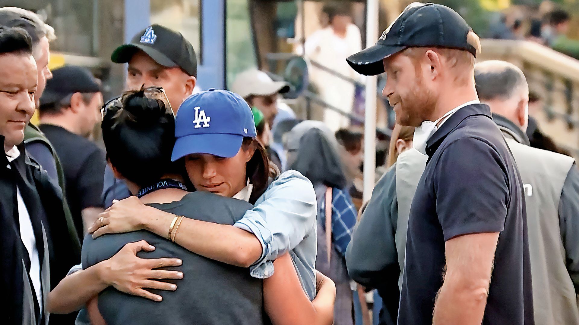 Harry y Meghan con los afectados por los incendios de Los Ángeles