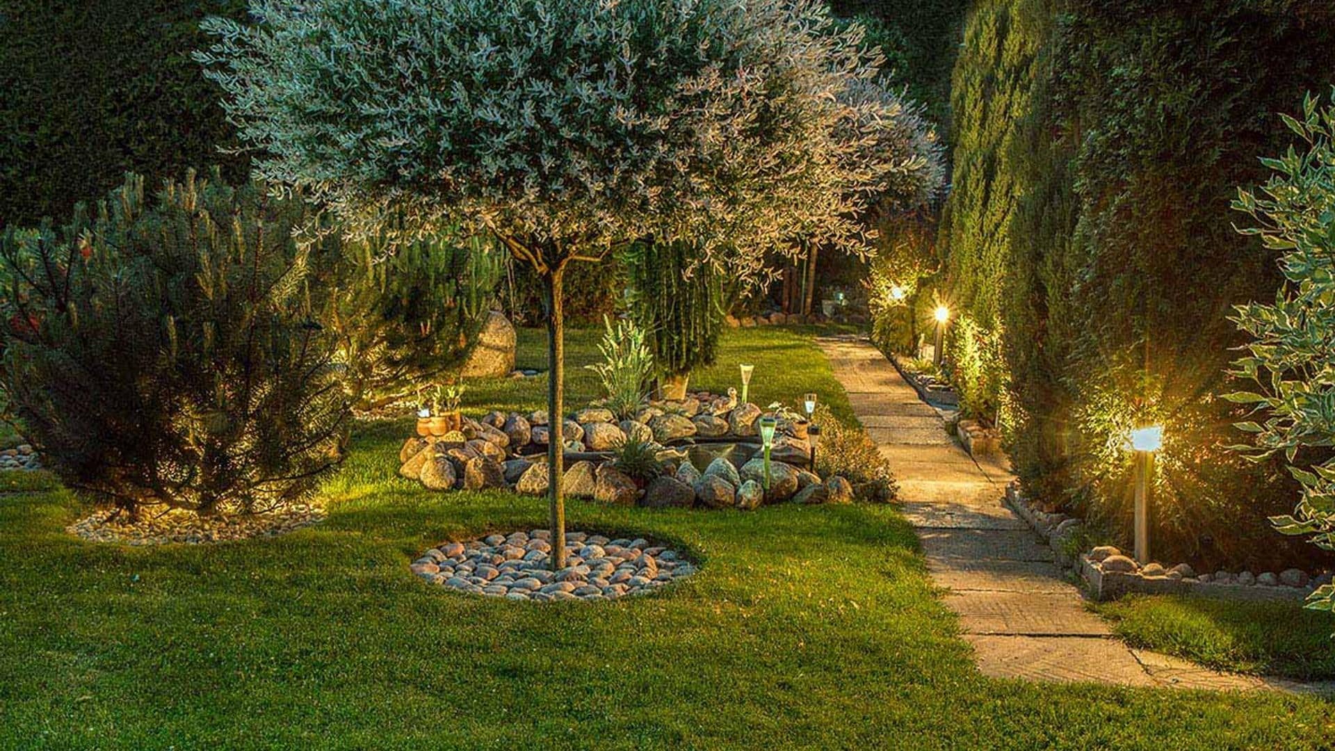 Las mejores ideas para iluminar tu jardín