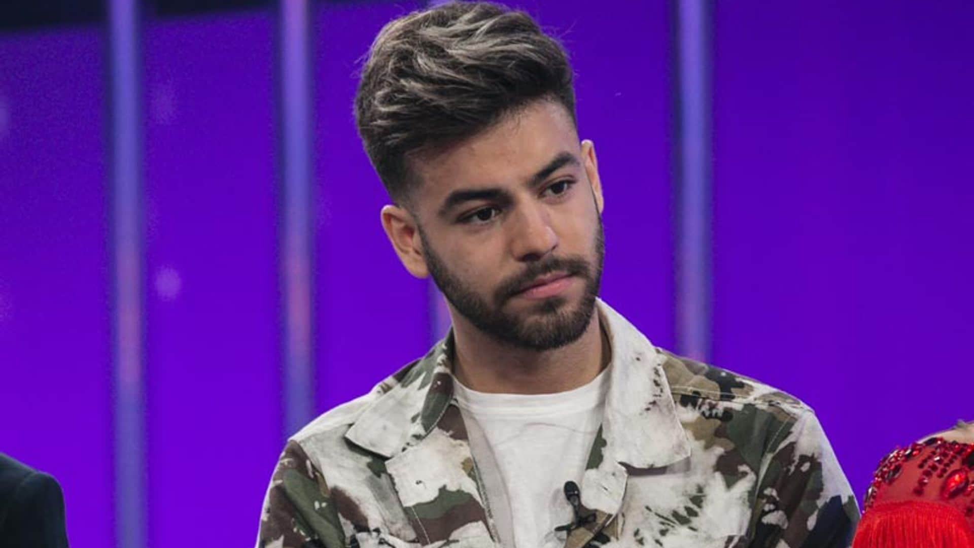 Los compañeros de Agoney, de OT, le arropan en su momento más duro