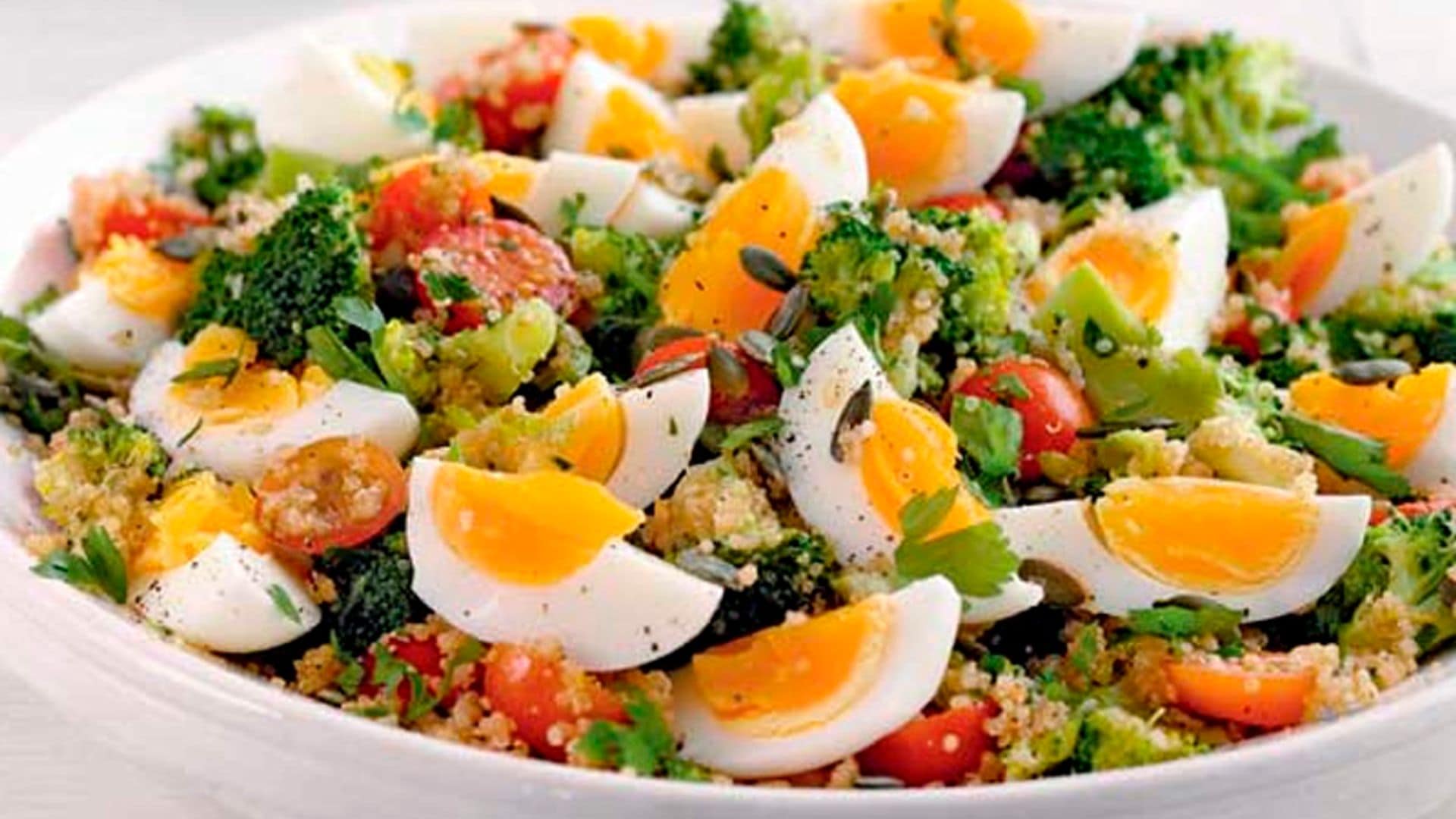 receta ensalada tabule huevos cocidos brocoli cherry