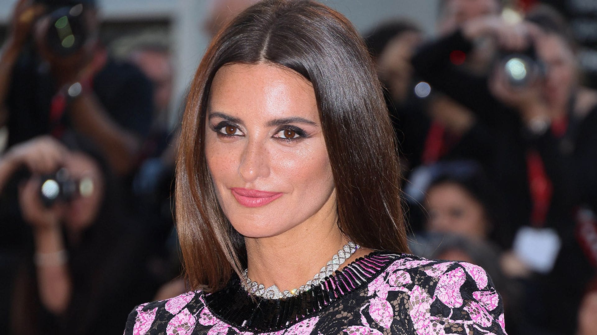 Penélope Cruz deslumbra en el Festival de Venecia convertida en toda una musa