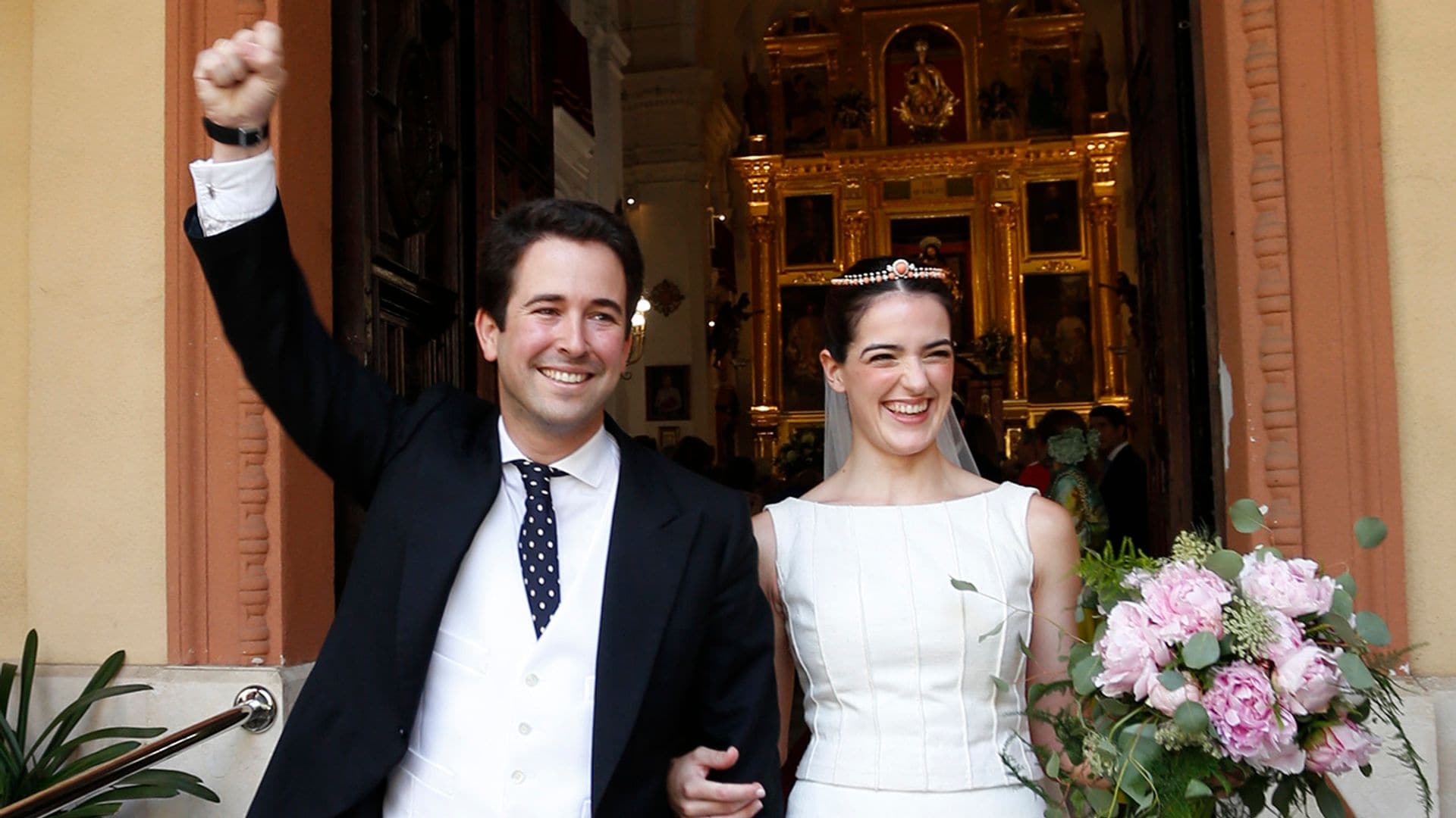 La espectacular boda de Felipe Benjumea Porres y María de Chiris Mora Figueroa en Sevilla, rodeados de familiares y amigos