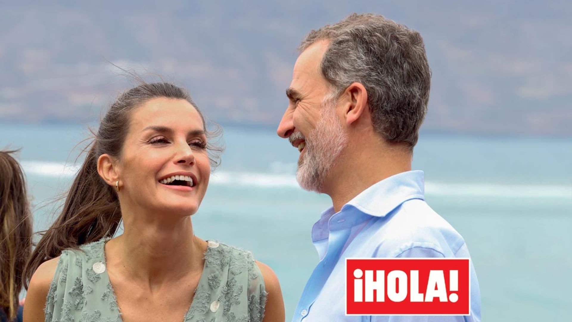 En ¡HOLA!, la vuelta a España de los Reyes