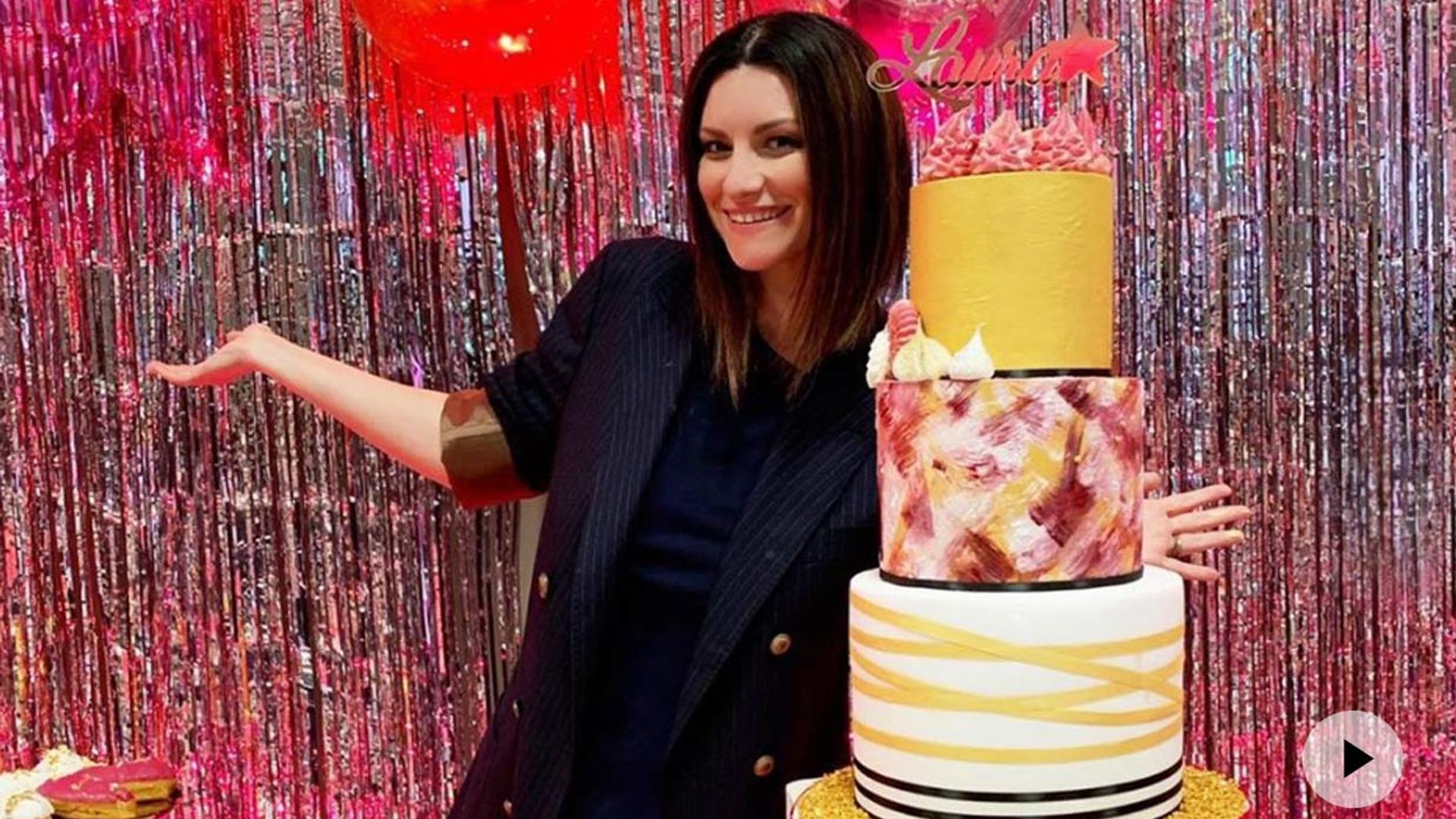 La sorpresa de cumpleaños que hizo llorar a Laura Pausini