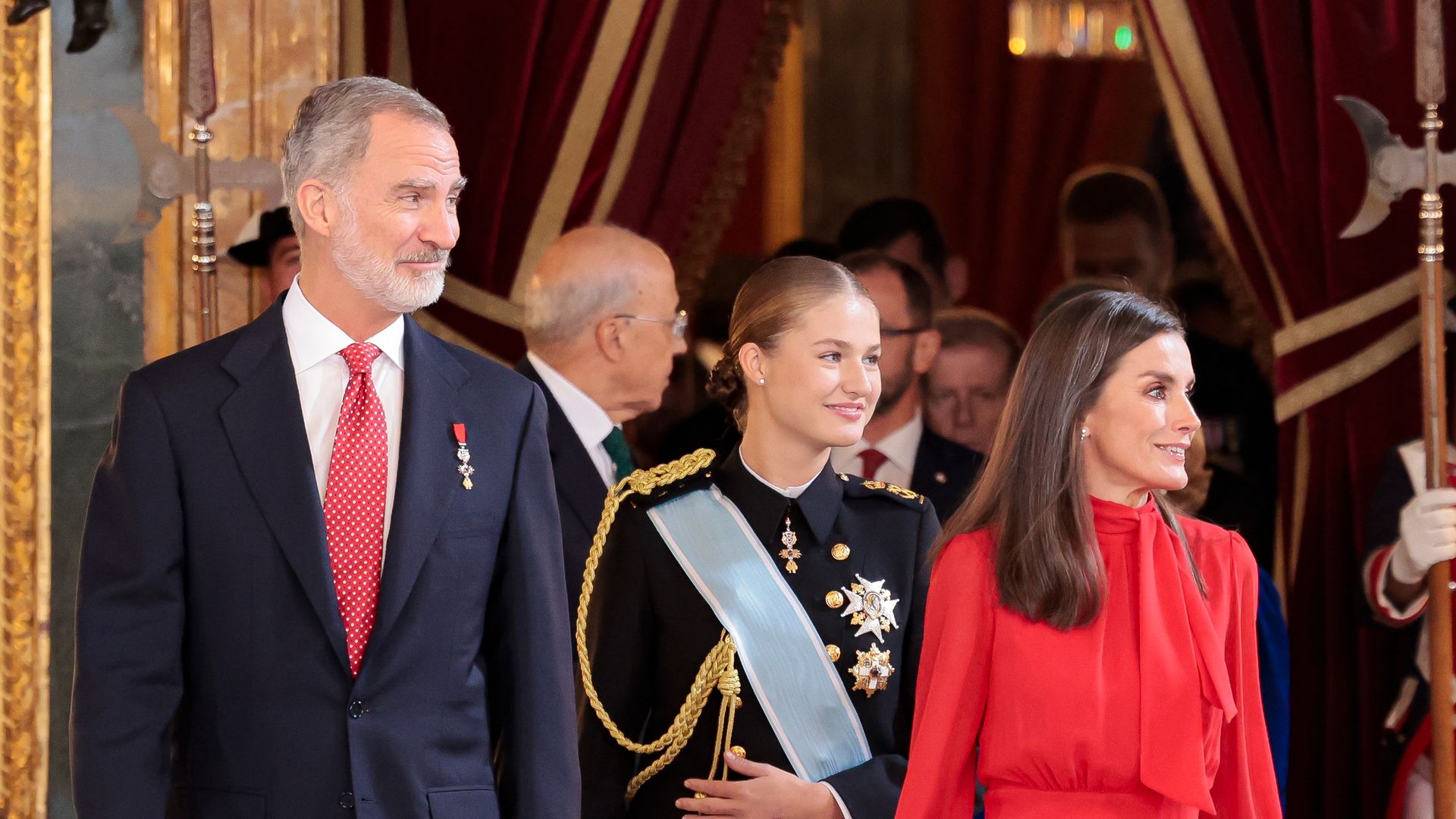 Sigue en directo el besamanos de los Reyes y la princesa Leonor en el Palacio Real