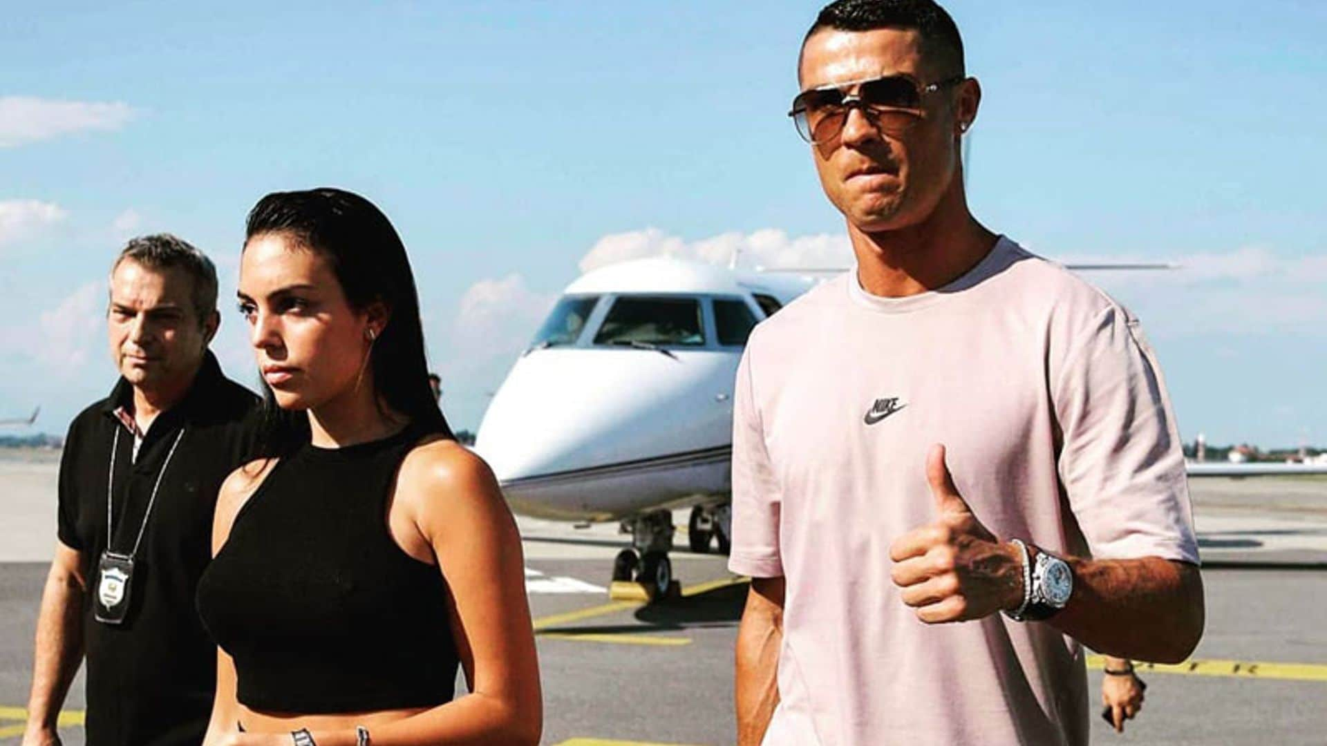 Cristiano Ronaldo y Georgina Rodríguez aterrizan en Turín para empezar su nueva vida en Italia