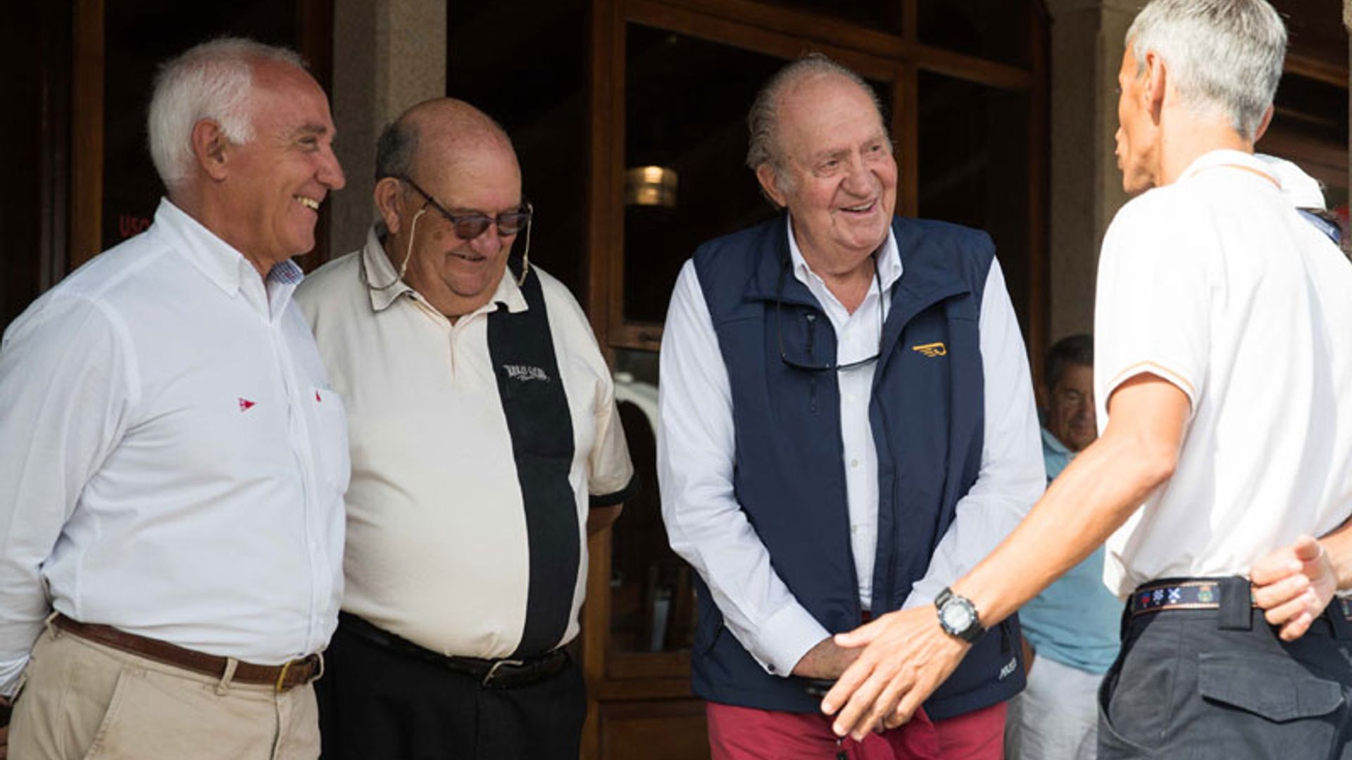 El rey Juan Carlos navega en el Trofeo Príncipe de Asturias