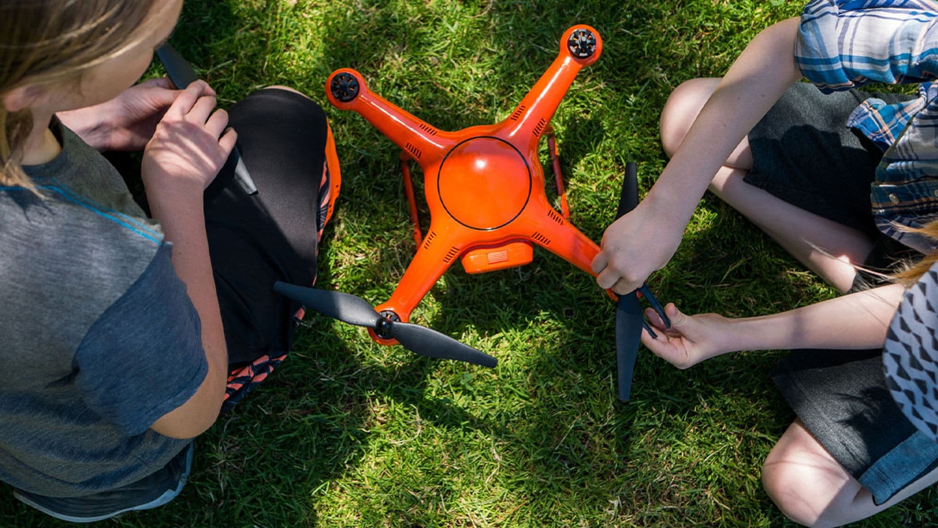 ¿Buscas un dron para regalar a un niño? Nuestra experta en tecno nos cuenta cuáles son los mejores