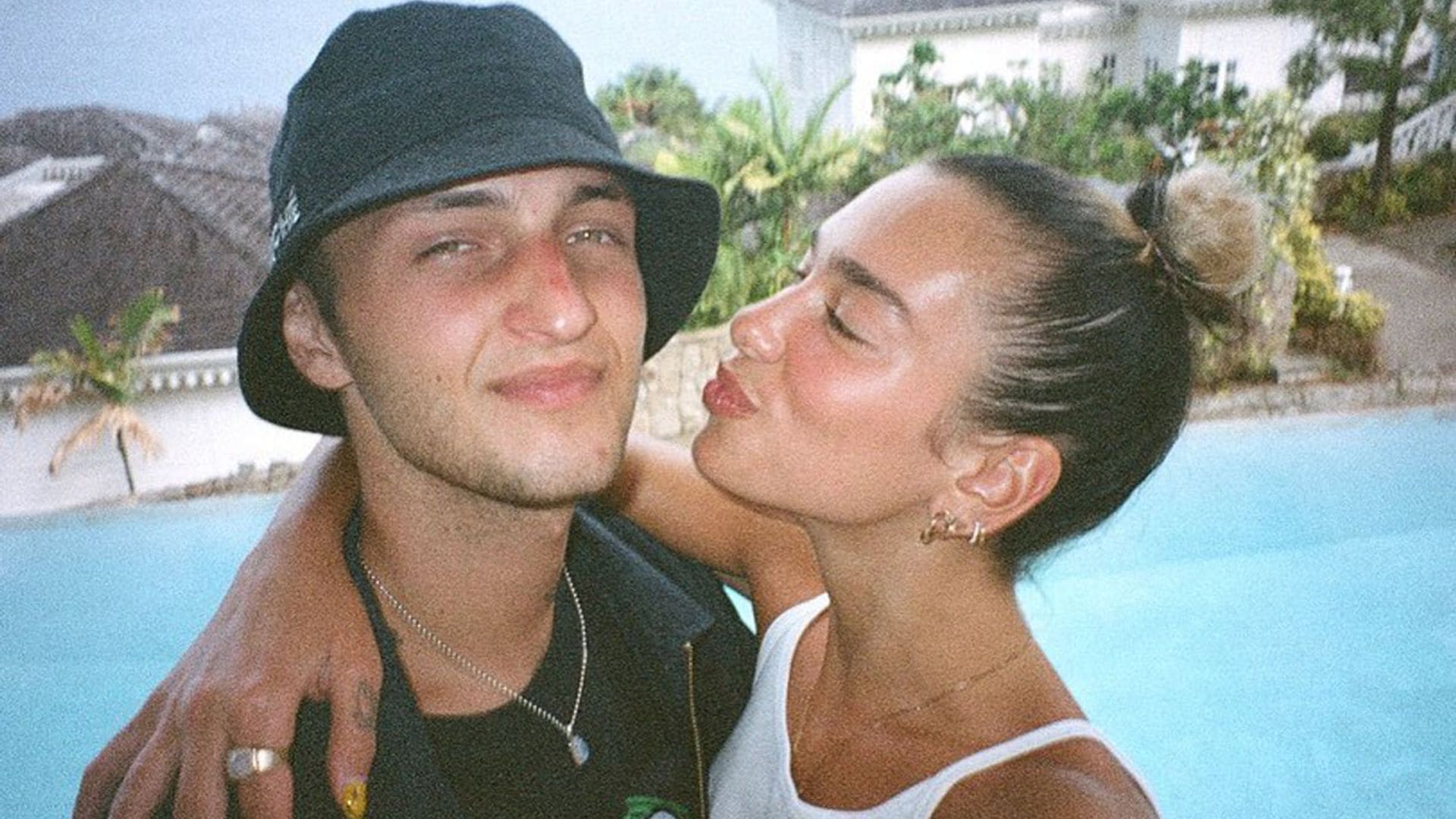 Dua Lipa y Anwar Hadid dan la bienvenida a un nuevo miembro de la familia