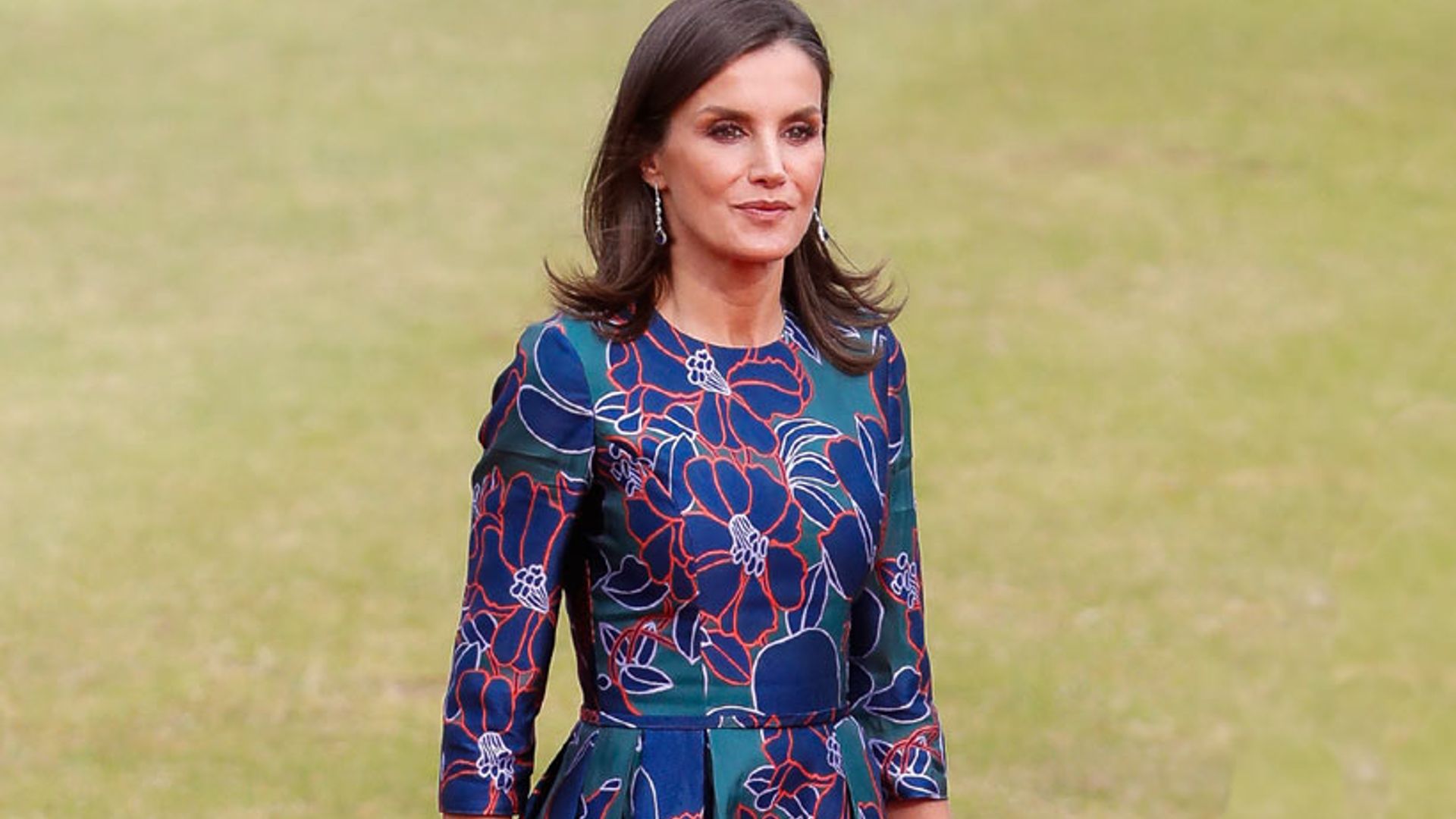 Por qué doña Letizia no ha repetido look más de 3 veces este año