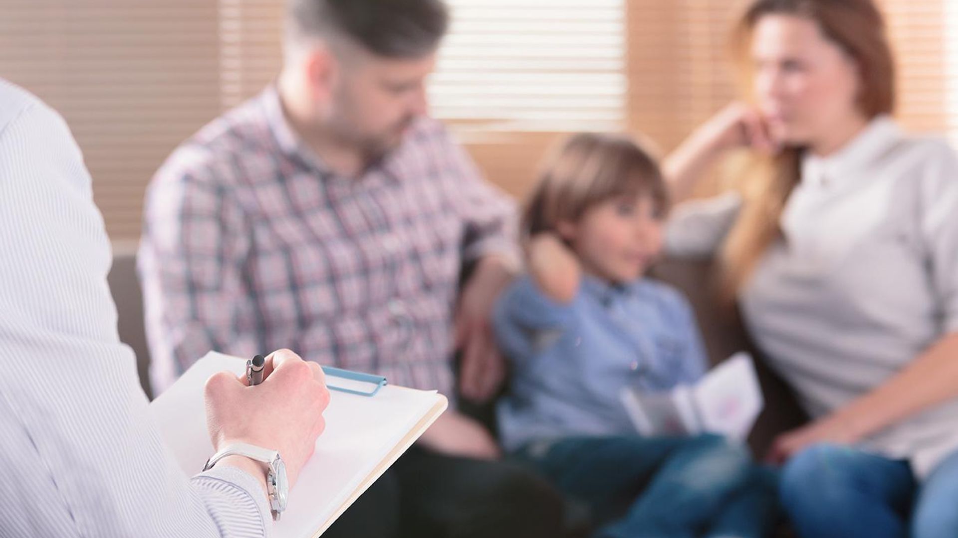 Así es el día a día de las familias con un hijo autista