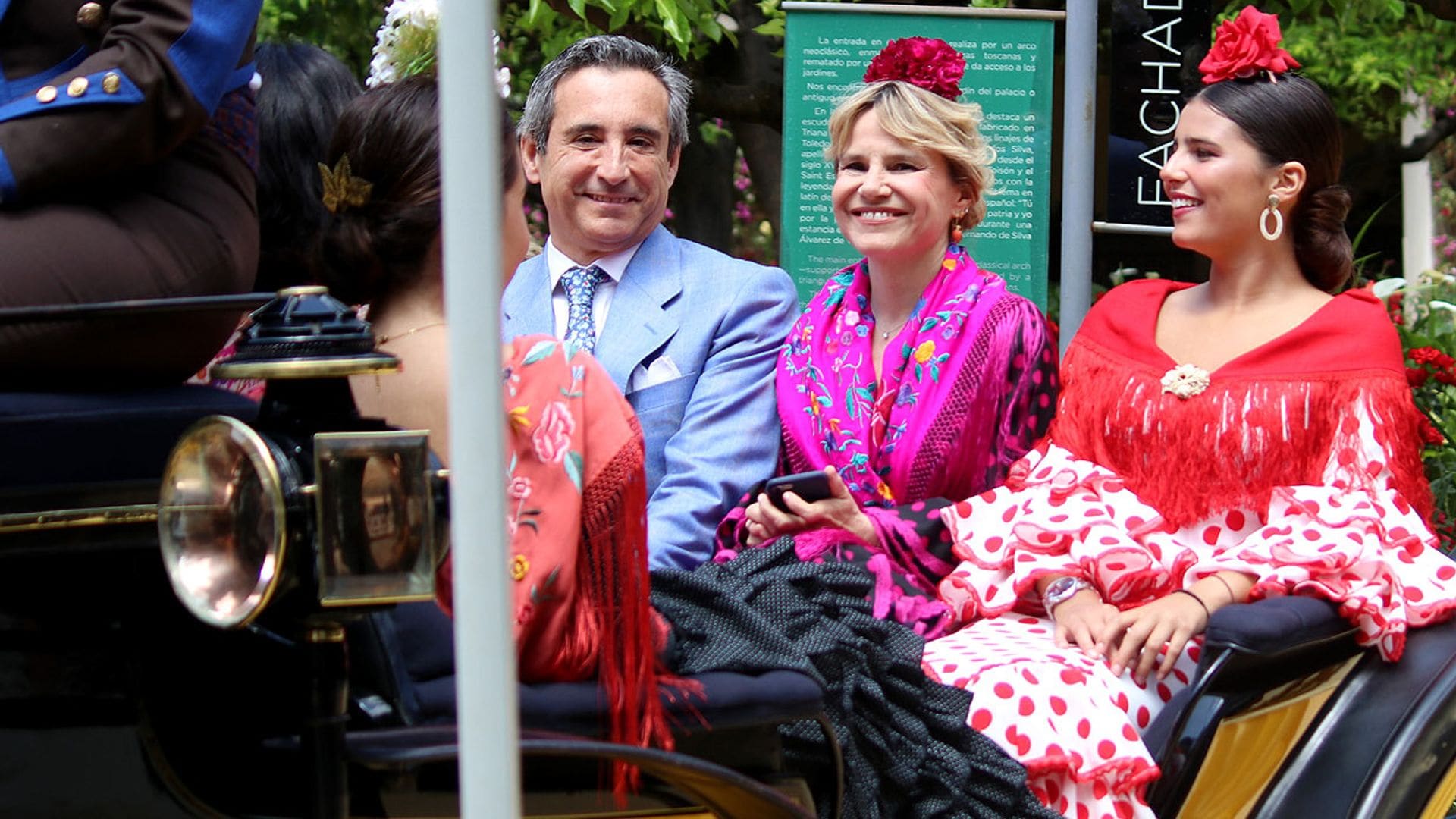 Malena Costa, Eugenia Martínez de Irujo y su hija Cayetana... se visten de flamencas en la Feria de Abril