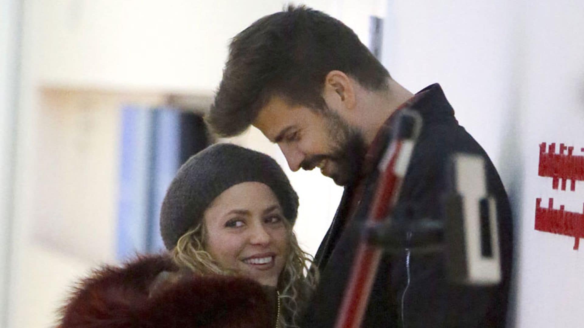 Shakira y Piqué regresan de su viaje familiar tras el susto vivido en Nueva York