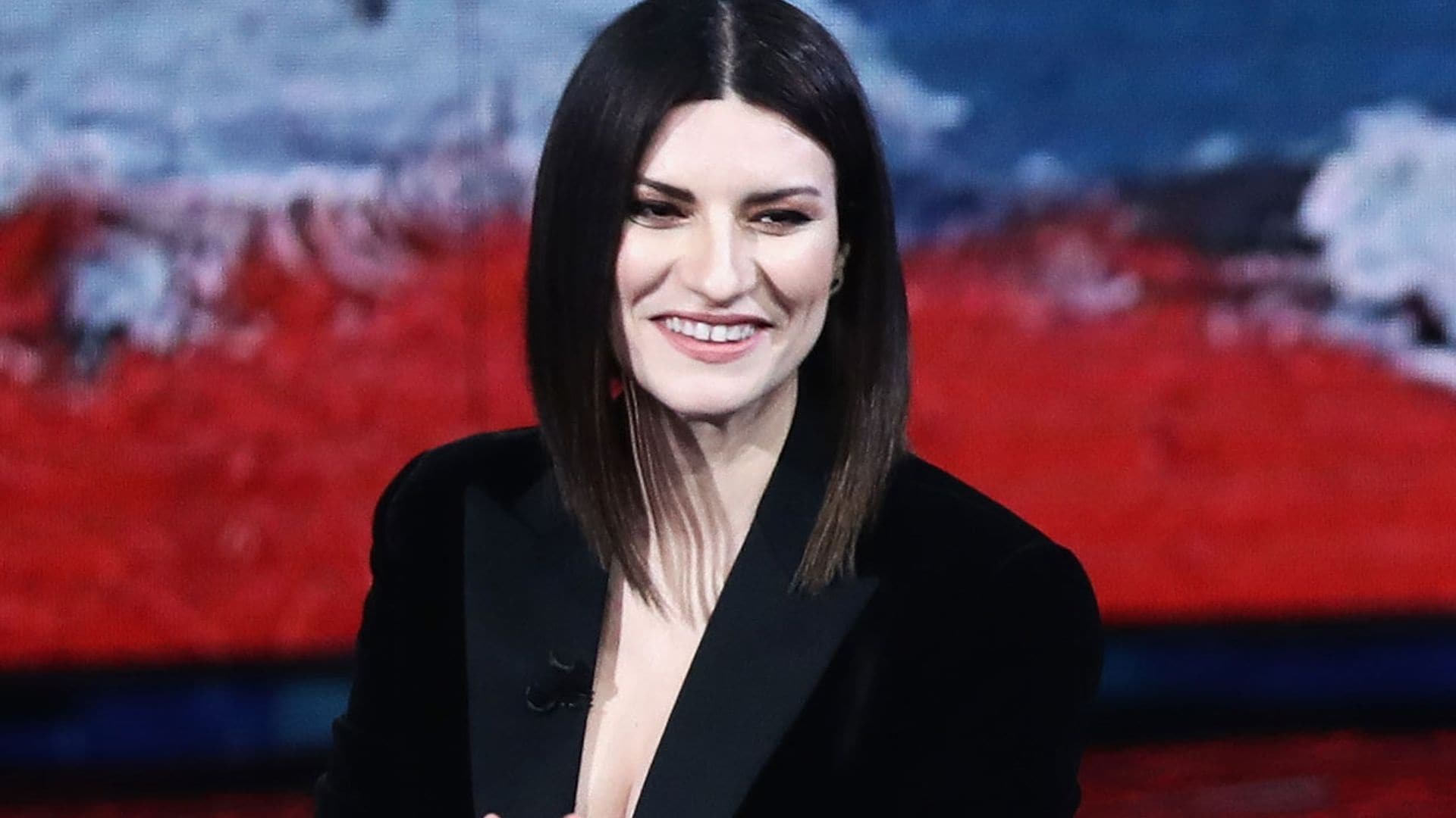 'Feliz pero un poco nerviosa', Laura Pausini se prepara para los Globos de Oro, ¿conseguirá el premio?