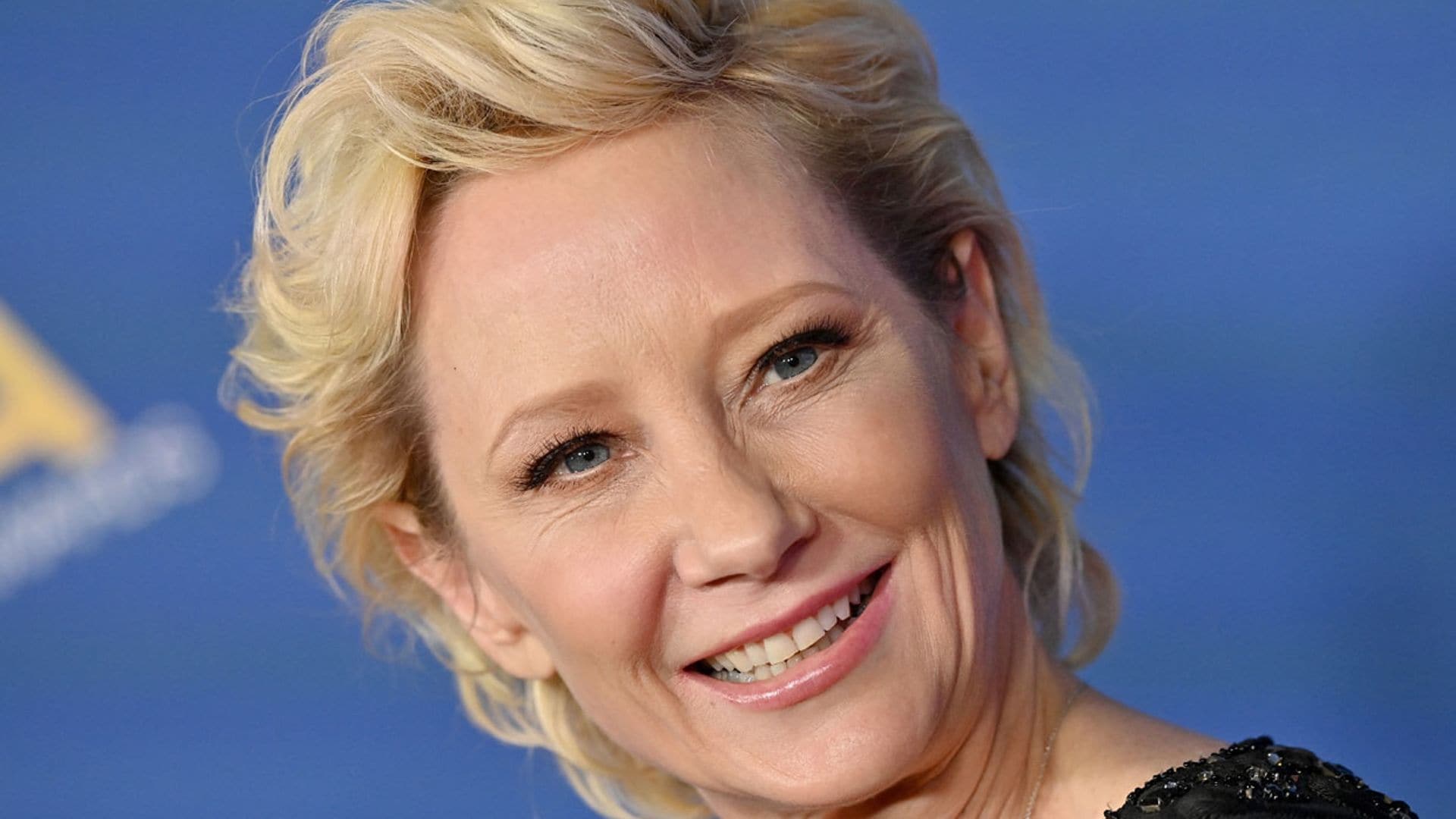 Anne Heche ingresada en estado crítico tras un grave accidente de tráfico en Los Ángeles