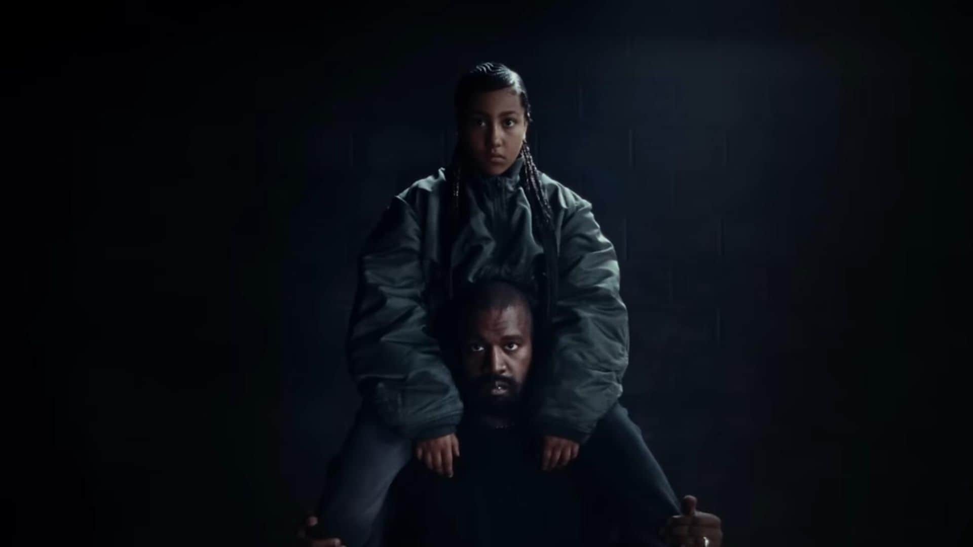 North West debuta como rapera en el nuevo video musical de su papá, Kanye West
