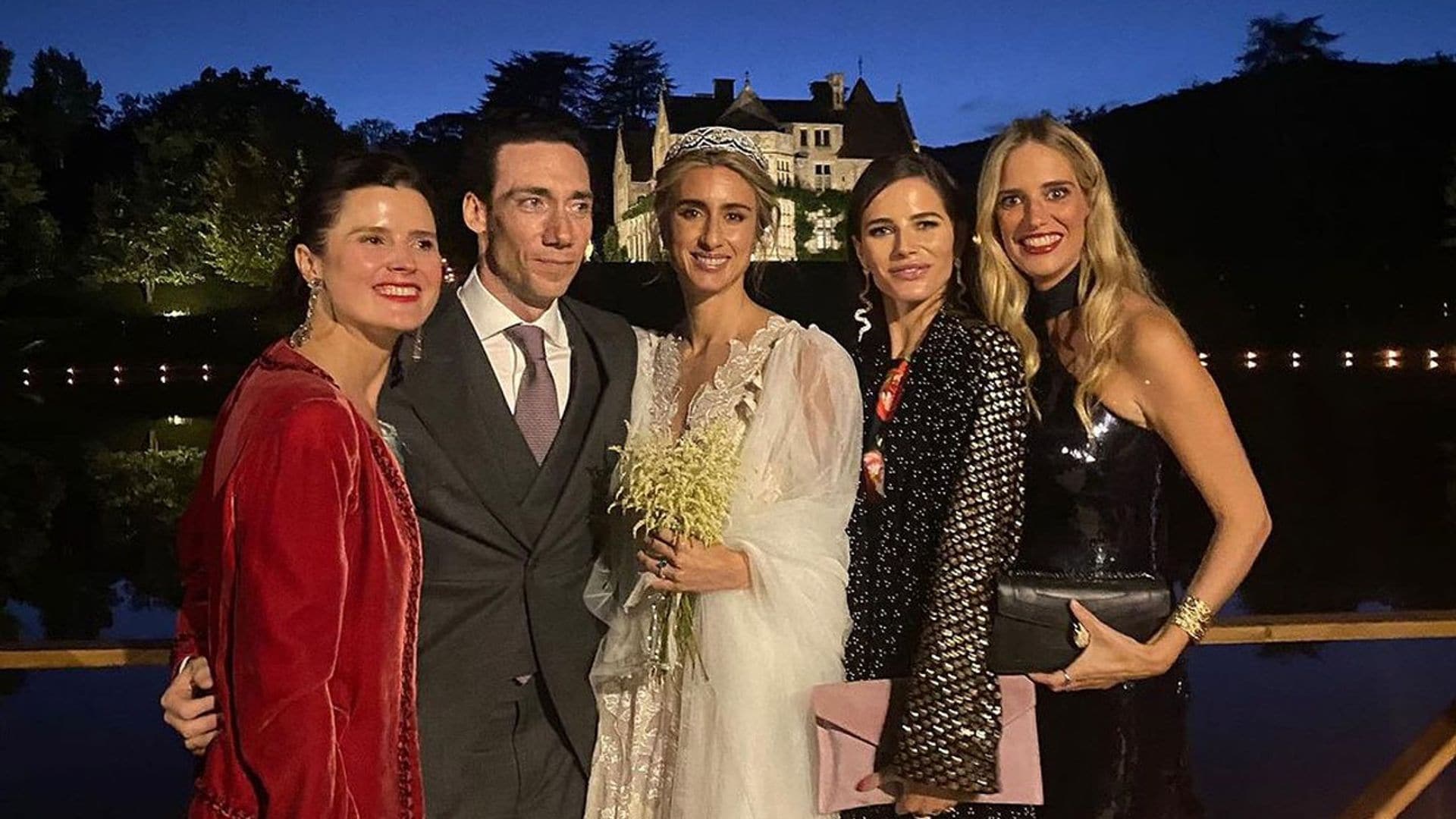 La impresionante boda del marqués del Viso en un escenario de película y con Teresa Baca e Isabelle Junot entre los invitados