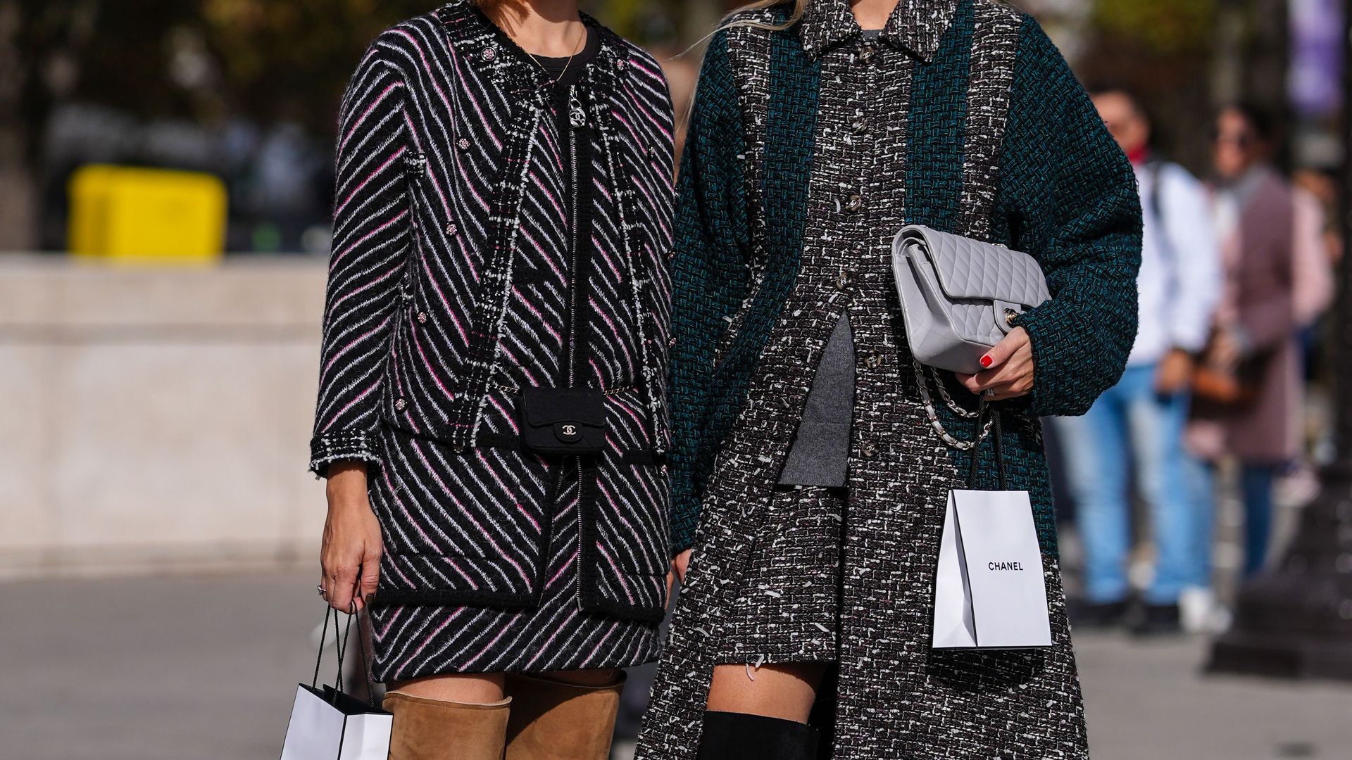 El tweed de Coco Chanel regresa cada invierno y puedes inspirarte en estos looks para llevarlo