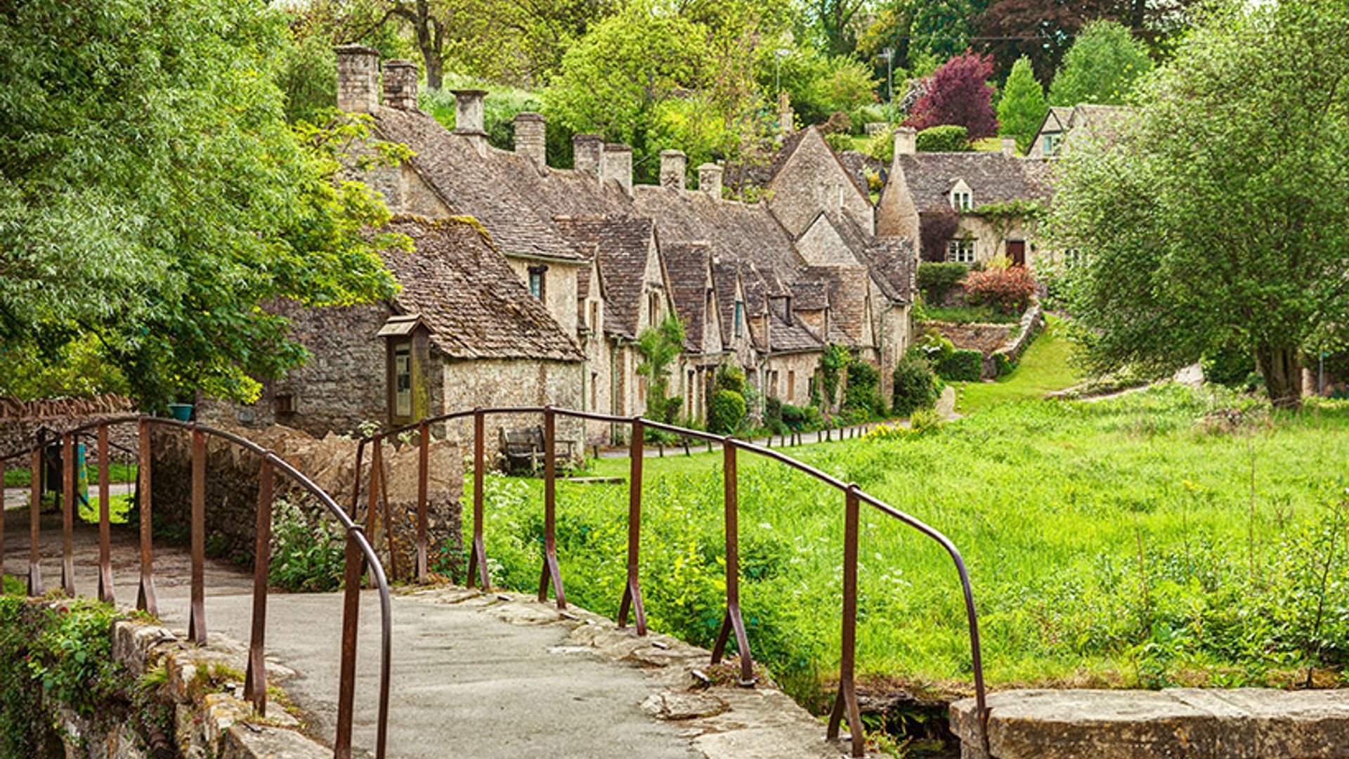 Diez pueblos muy (pero que muy) bonitos de Inglaterra