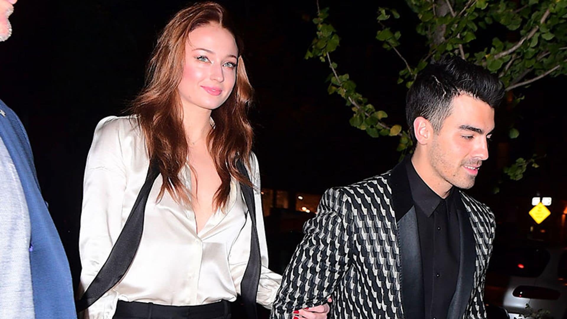 Joe Jonas y Sophie Turner celebran su compromiso con una fiesta muy especial