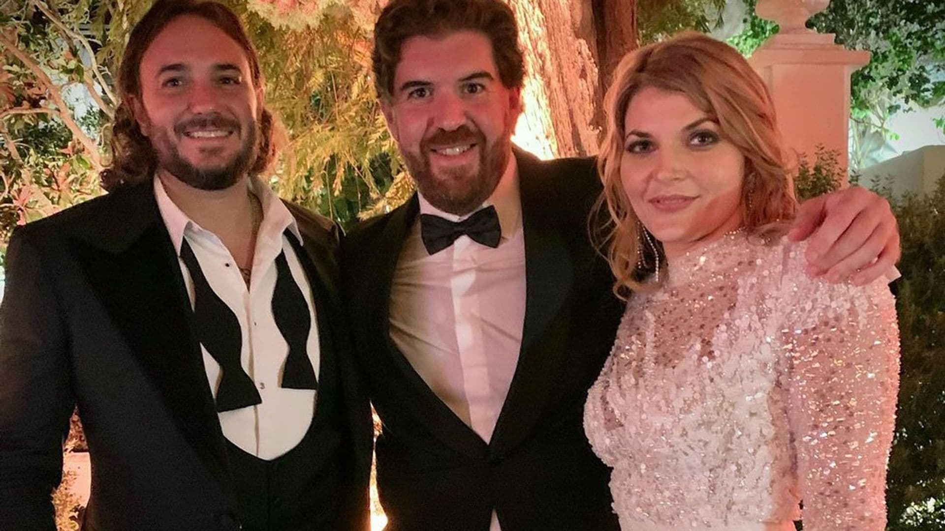 Tres vestidos más para Sophie Karoly: pedrería y brillo en la celebración de su boda con Francisco de Borbón