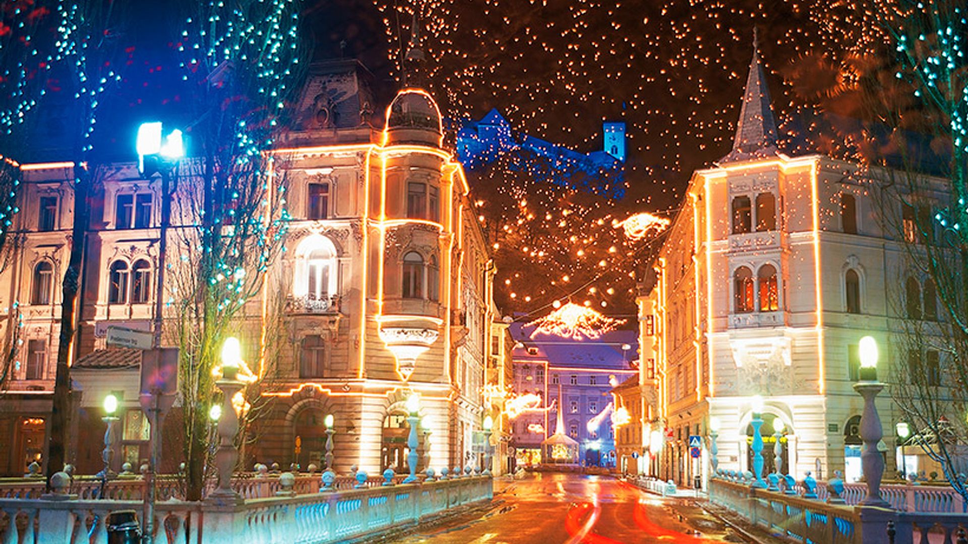 Luces, mercadillos y mucha fiesta… Eslovenia se viste de Navidad