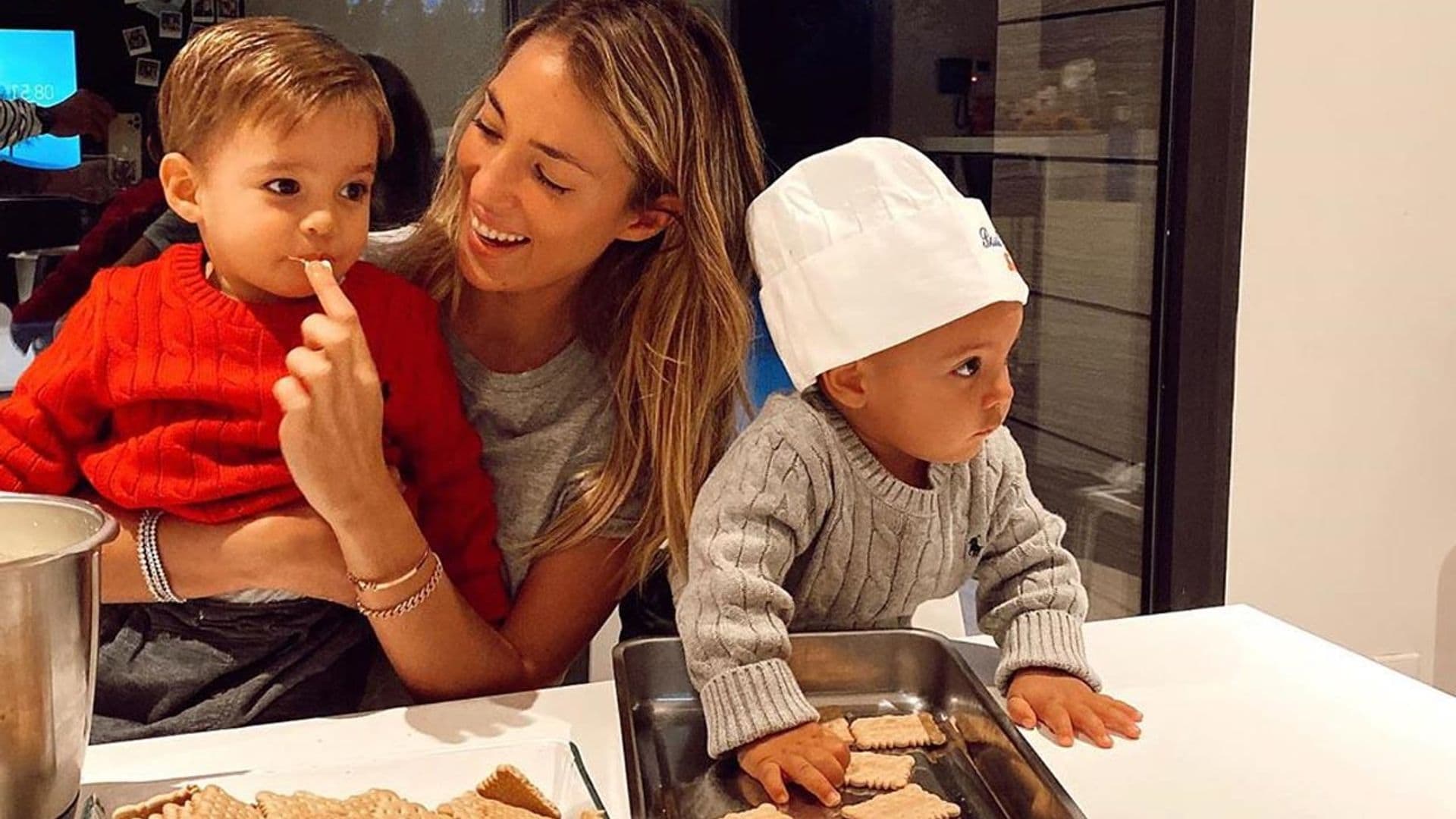 ¡Con las manos en la masa! Alice Campello se mete en la cocina con los 'mini chefs' más simpáticos