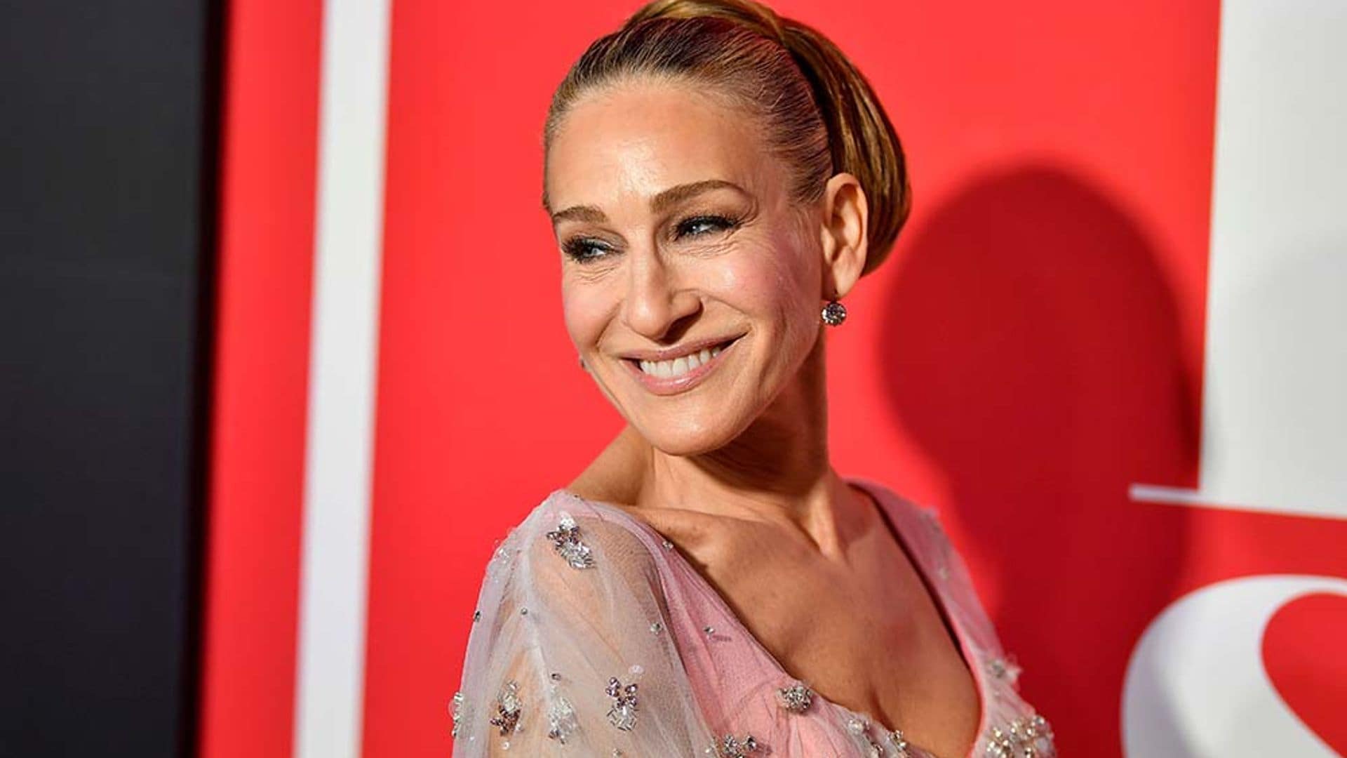 La conexión entre el vestido de ensueño de Sarah Jessica Parker y... ¿'Los Bridgerton'?