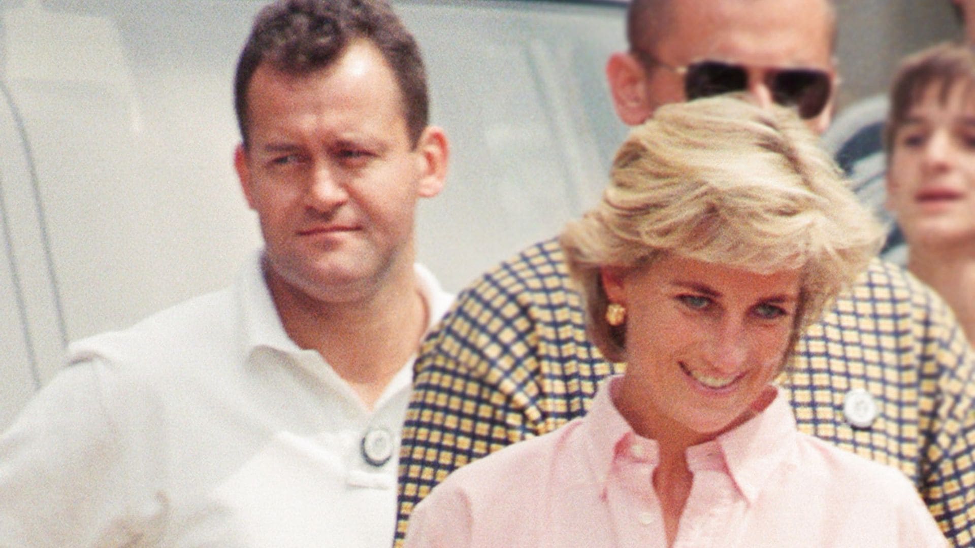 Esto es lo que piensa el príncipe Harry de Paul Burrell, mayordomo de Diana de Gales