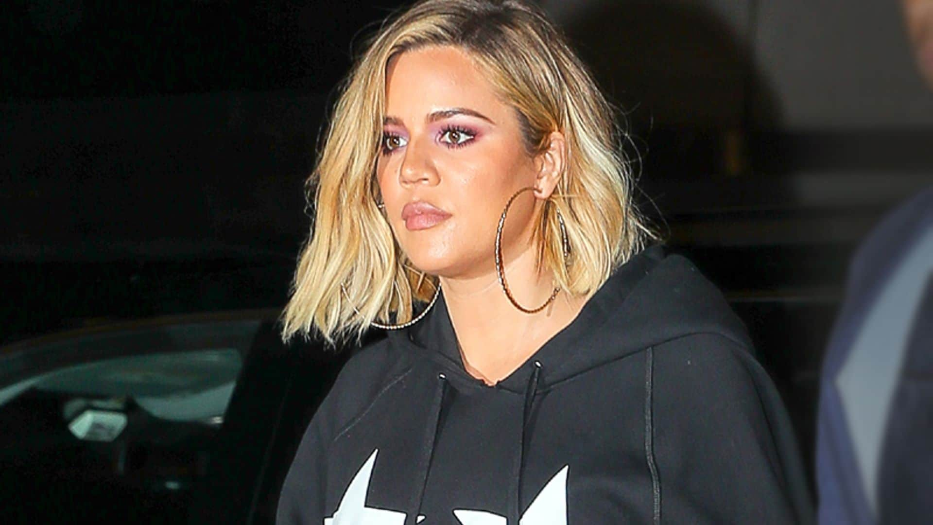 Khloé Kardashian da a luz en medio del escándalo