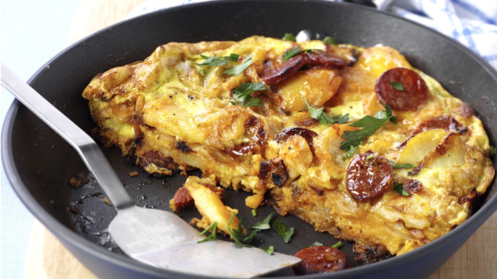 Tortilla de chorizo y níscalos