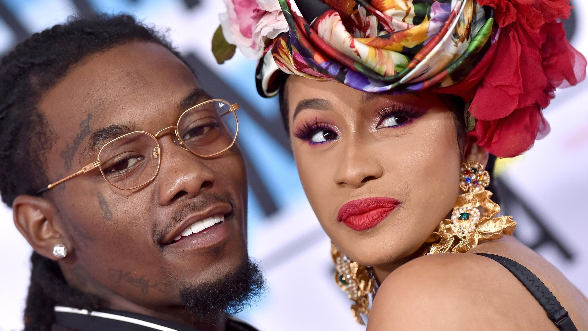 Cardi B pone en pausa su divorcio con Offset y retoma la relación con el rapero