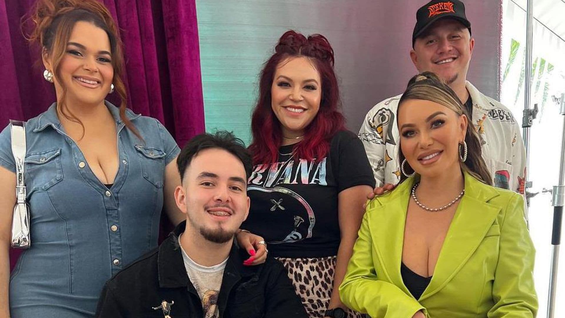 Chiquis Rivera defiende a sus hermanos menores, tras severos comentarios de su abuela