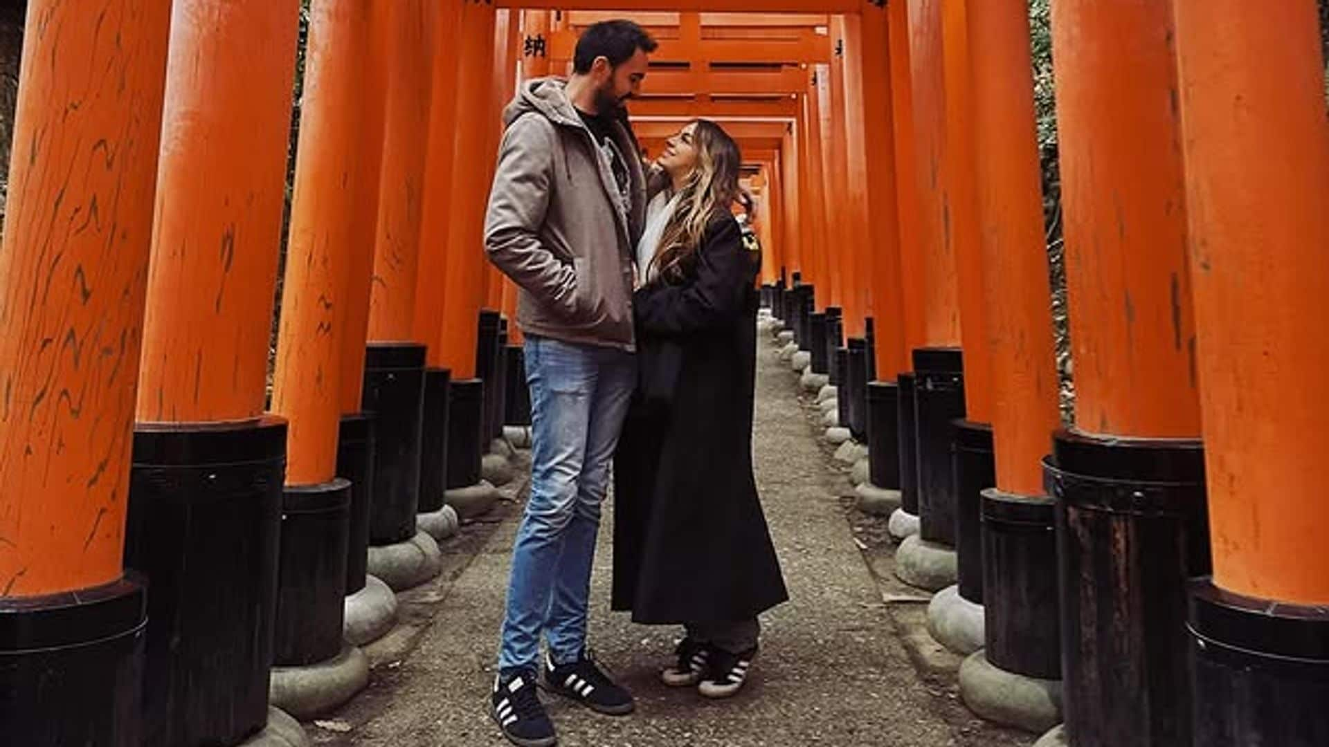 Sofía Castro y Pablo Bernot ponen fin a su paso por Japón con un romántico posado