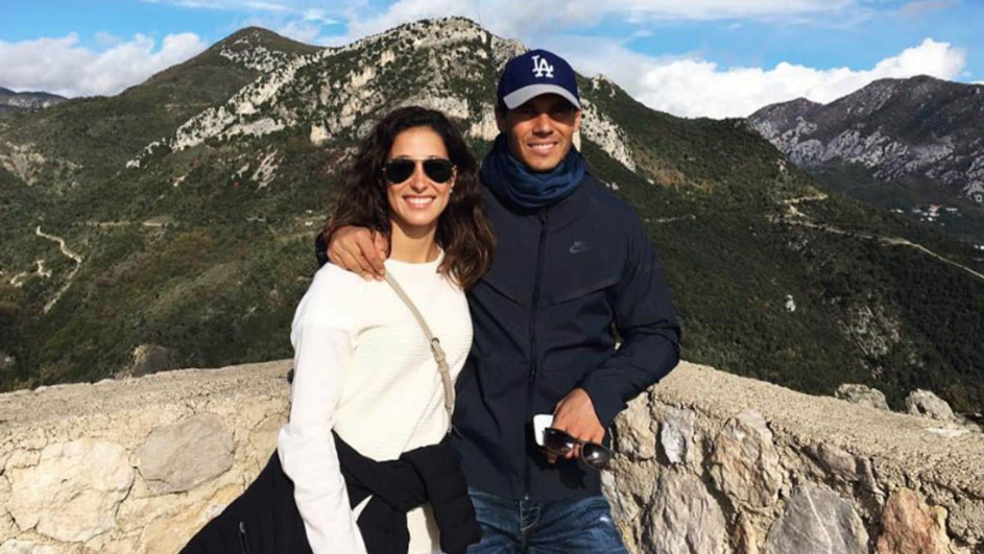 En ¡HOLA!: Rafa Nadal y Mery no tienen pensado cambiar sus planes de boda, que será el próximo otoño